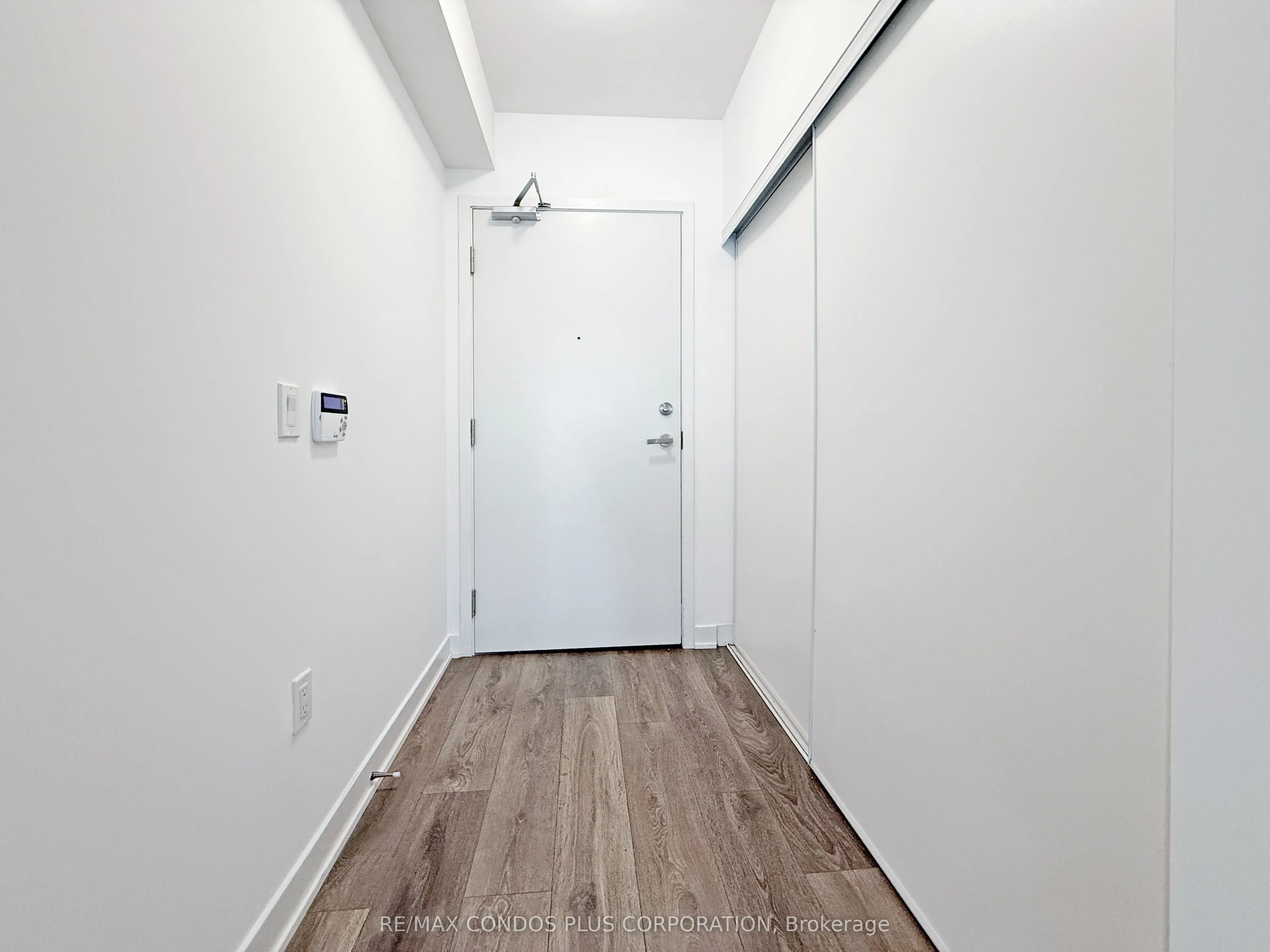 99 Broadway Avenue, #3506