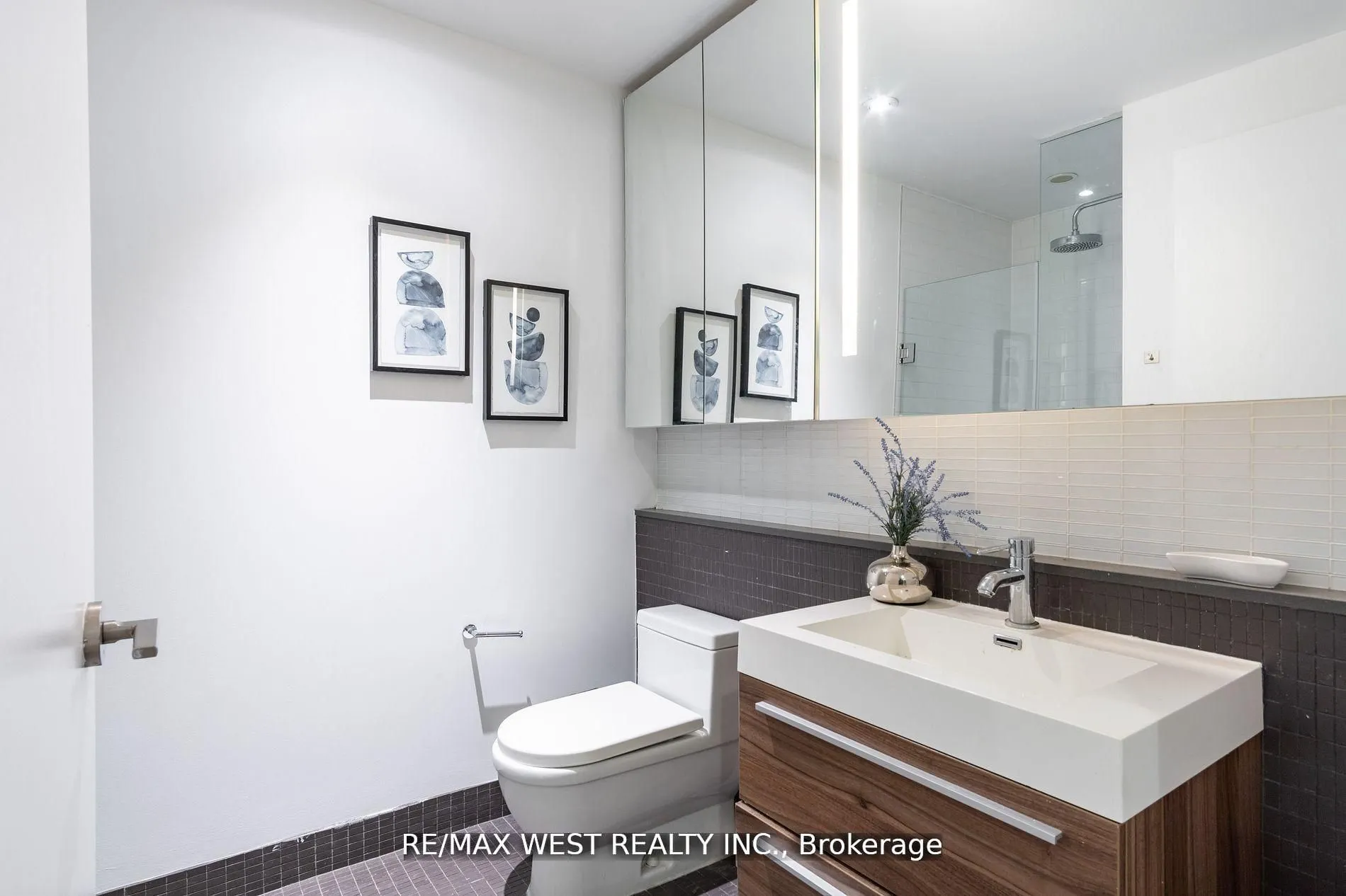 8 Dovercourt Road, #209