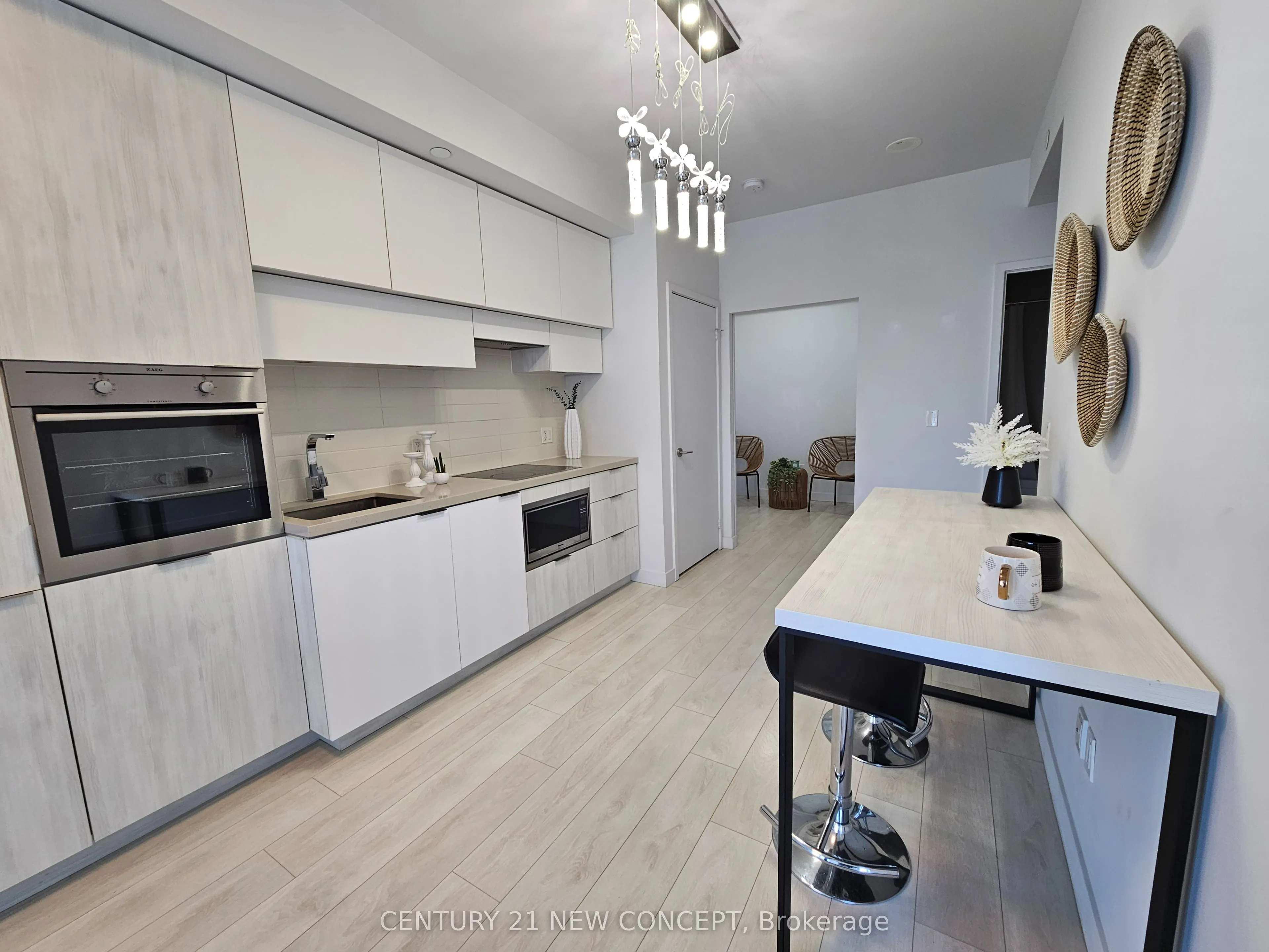 8 Eglinton Avenue E, #3412