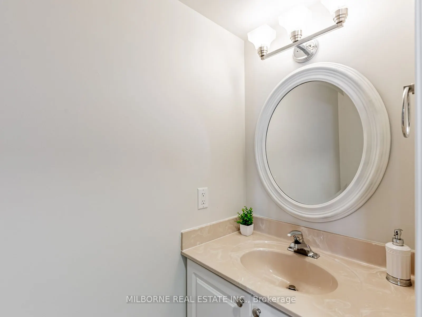 3 Everson Drive, #303