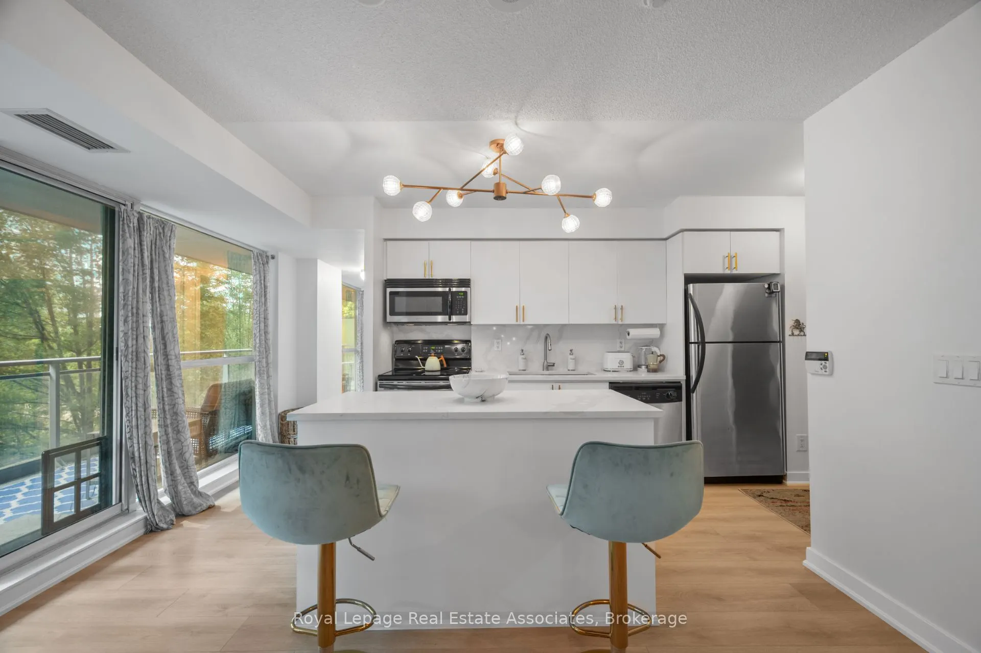 80 Western Battery Road, #222
