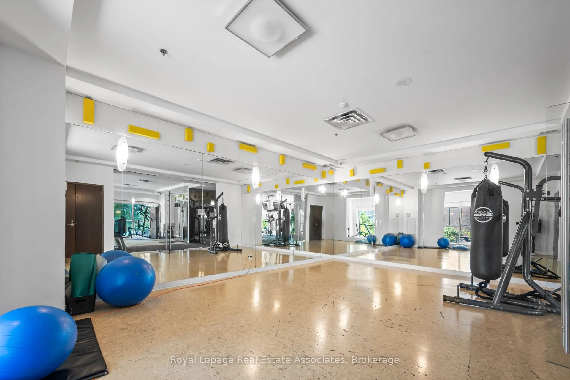 80 Western Battery Road, #222