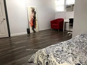 524 Bathurst Street, #3/Floor