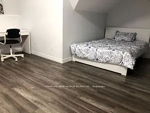 524 Bathurst Street, #3/Floor