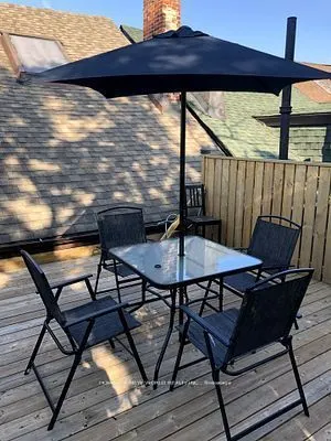 524 Bathurst Street, #3/Floor
