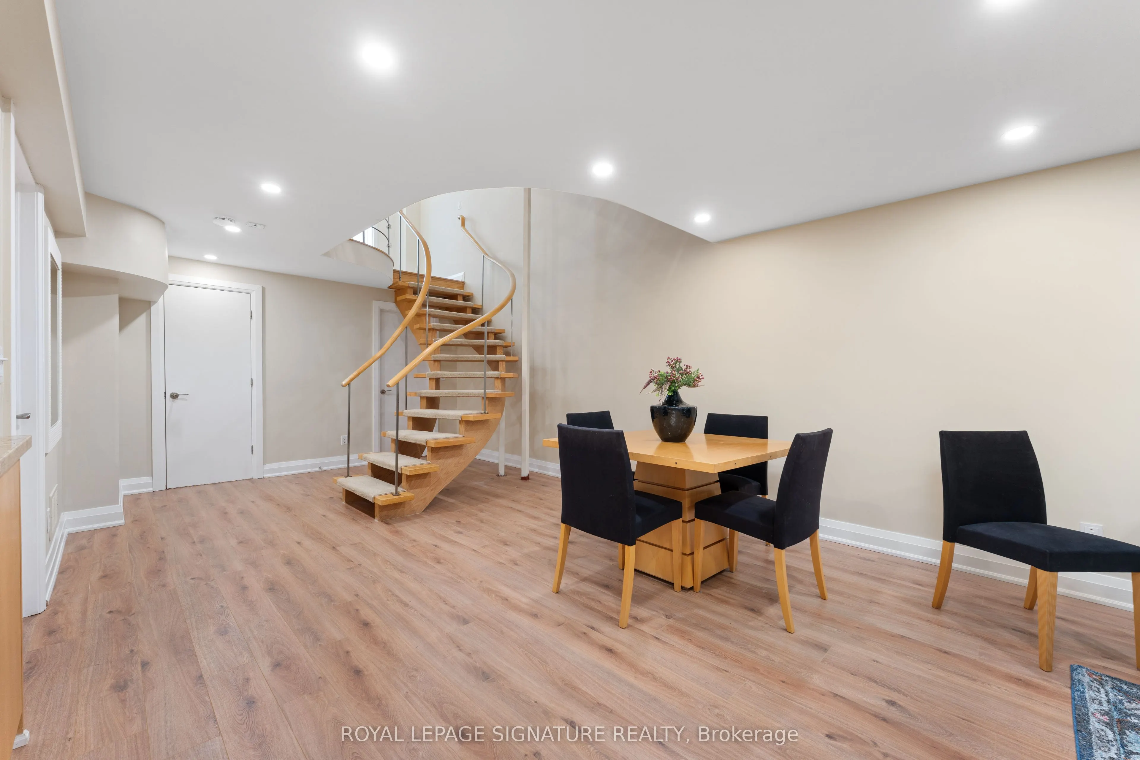 96 Crimson Mill Way, #153