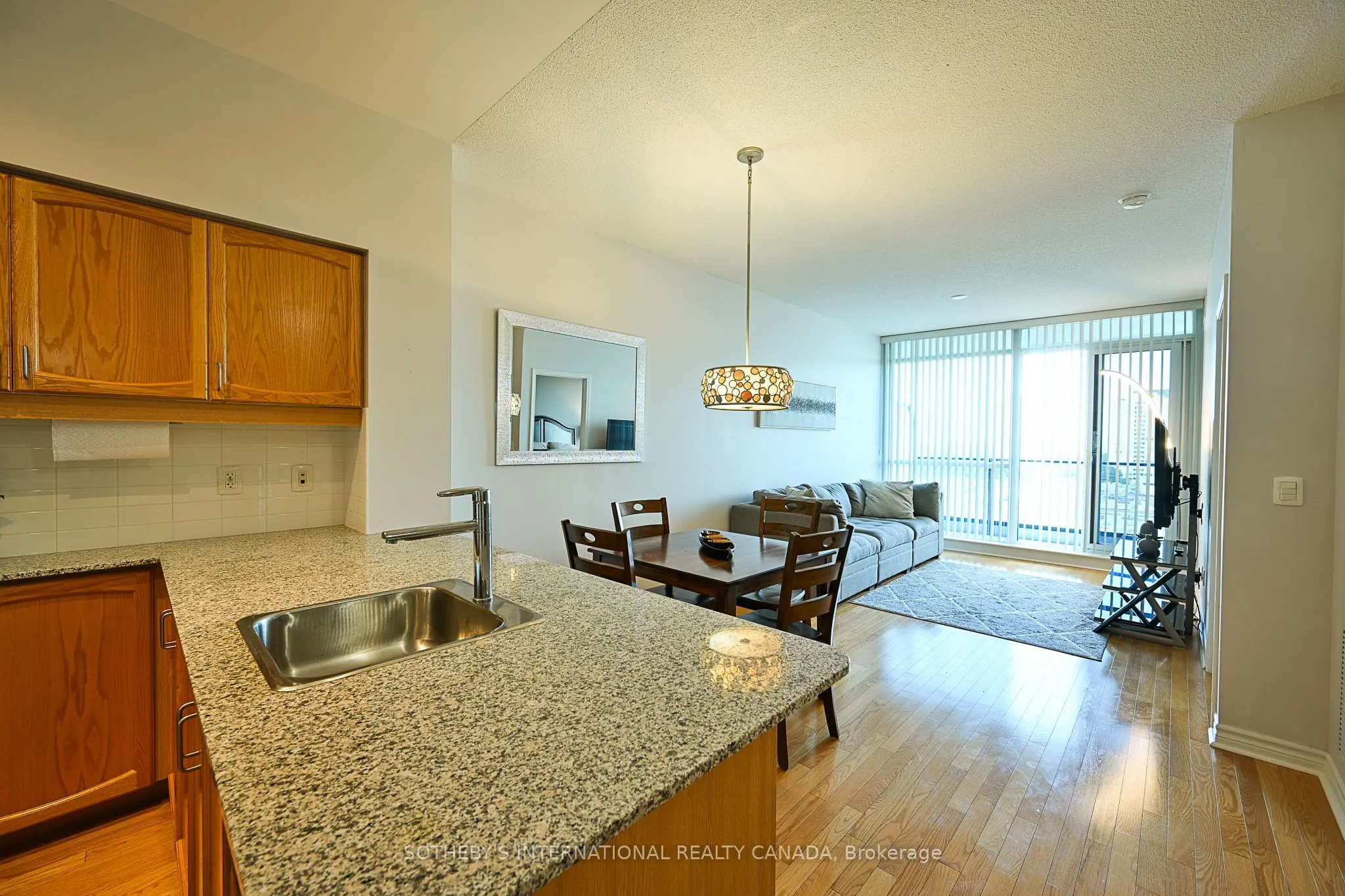 2885 Bayview Avenue, #633