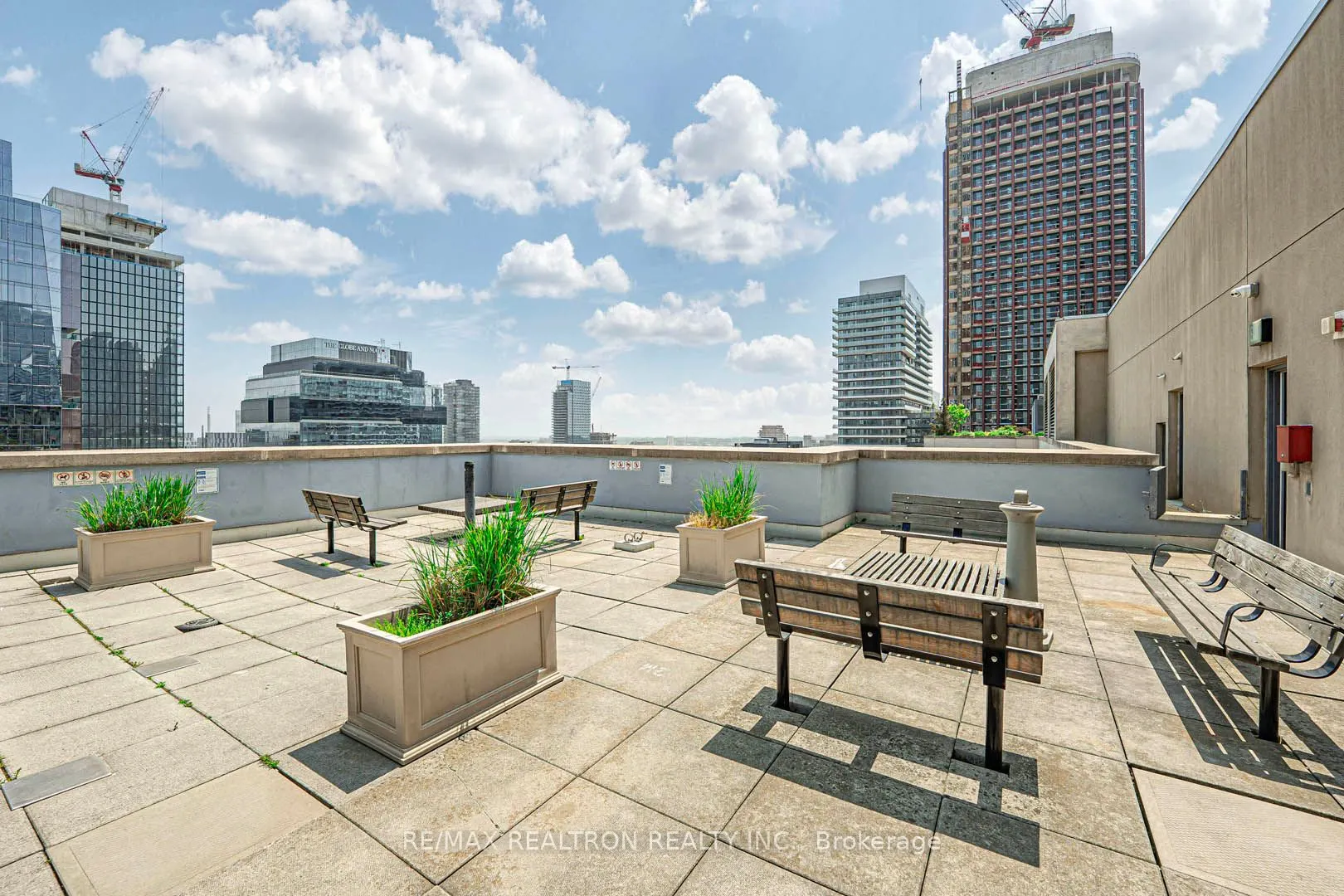 230 King Street E, #318