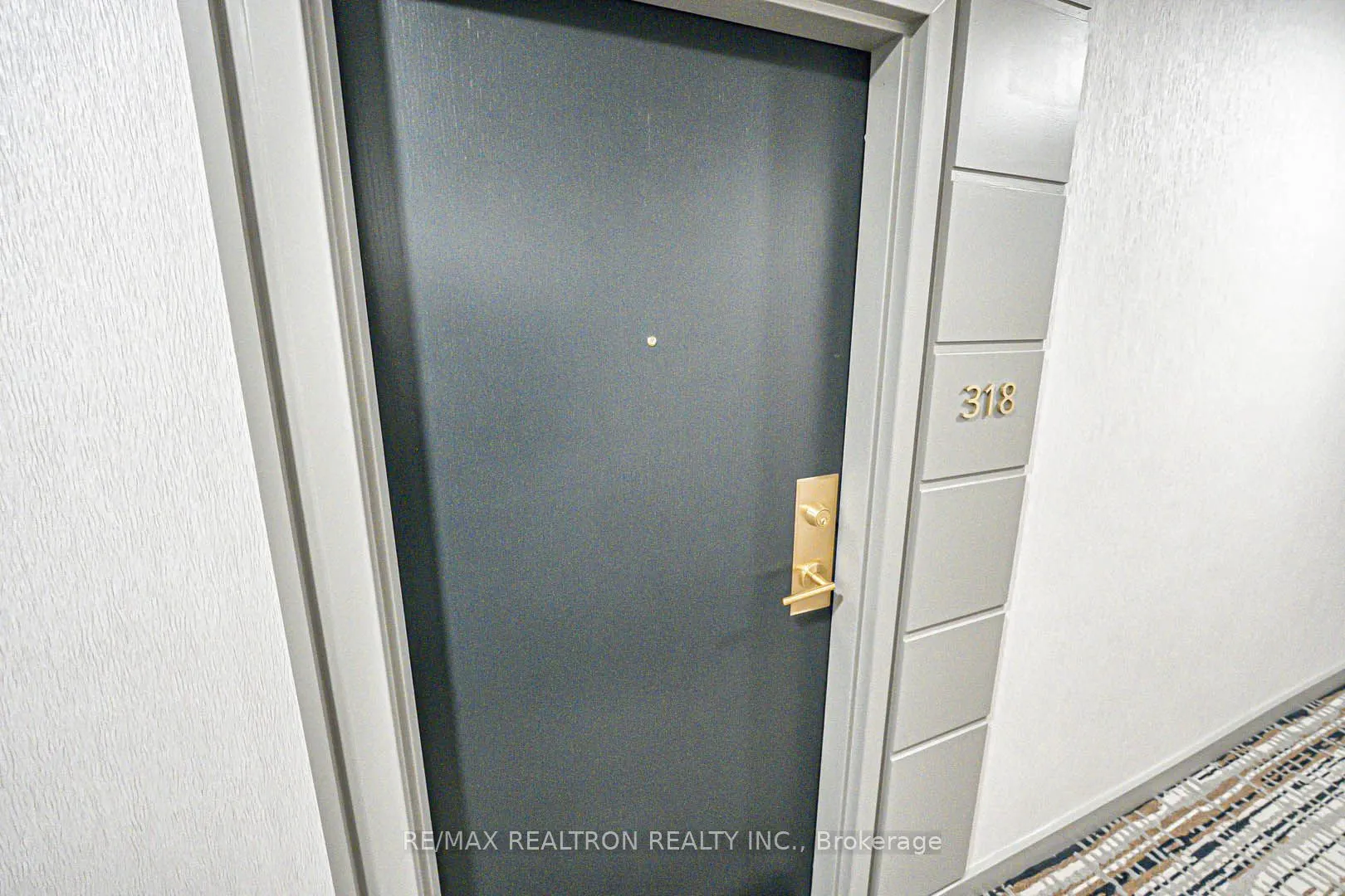 230 King Street E, #318