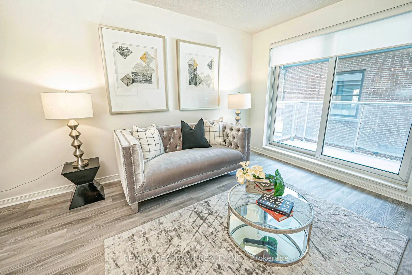 230 King Street E, #318