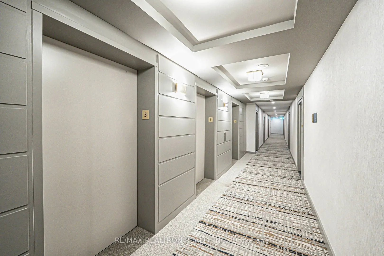 230 King Street E, #318