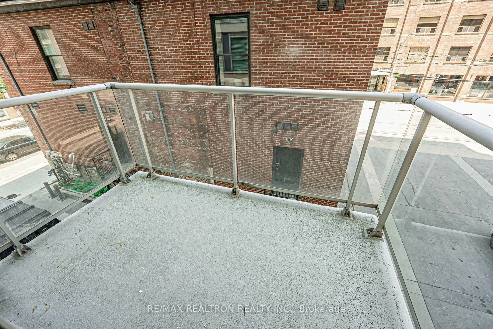 230 King Street E, #318