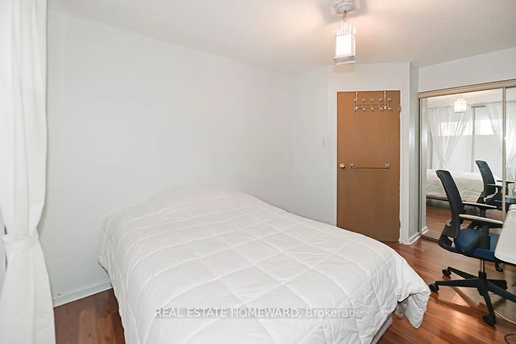 15 Maitland Place, #204