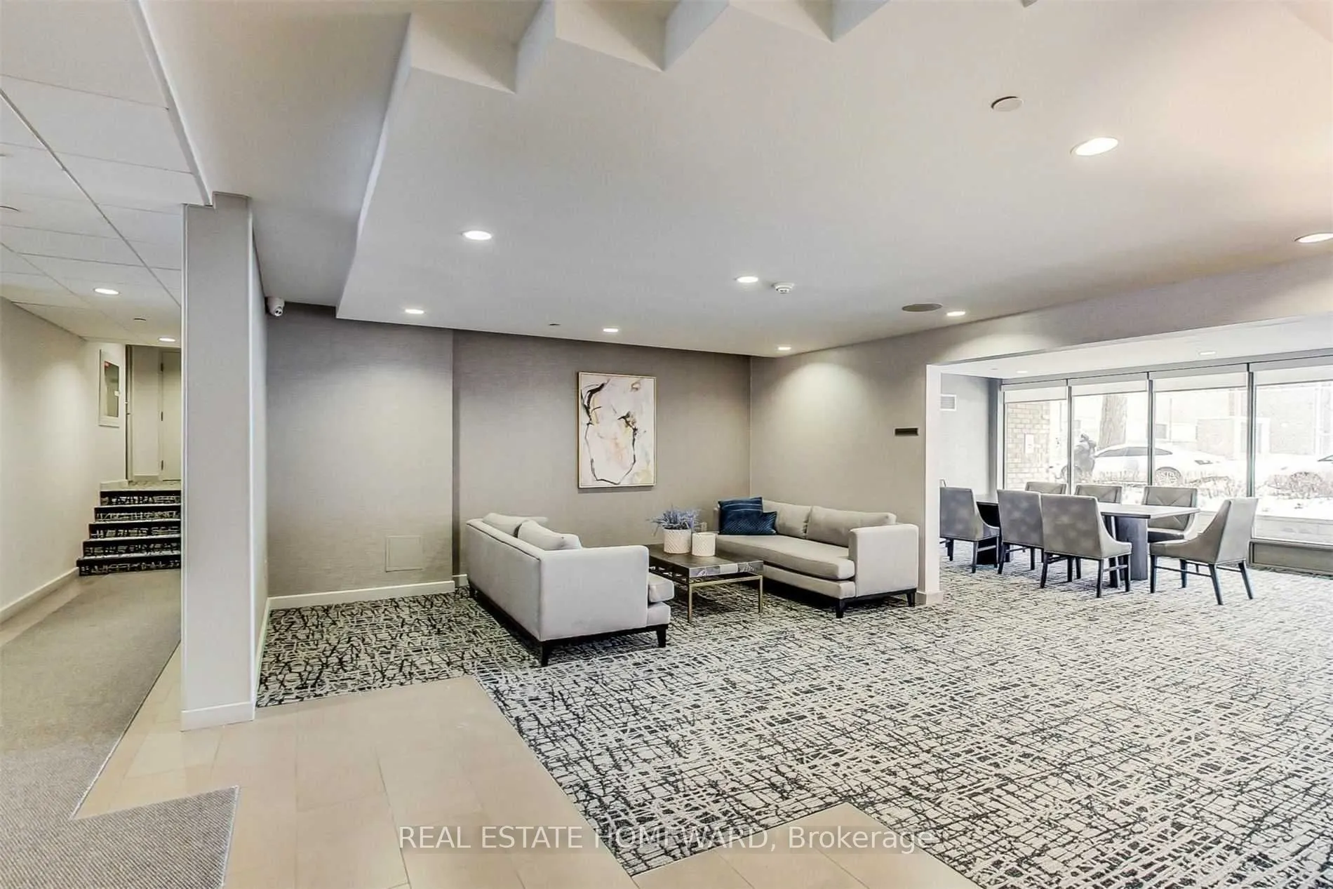 15 Maitland Place, #204