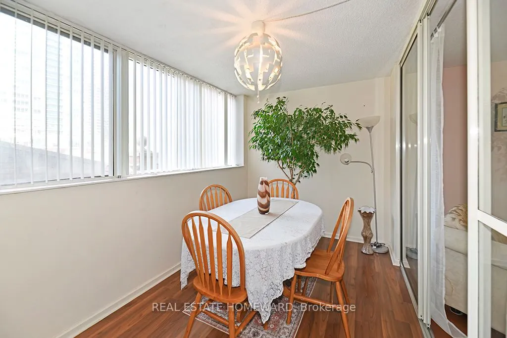 15 Maitland Place, #204