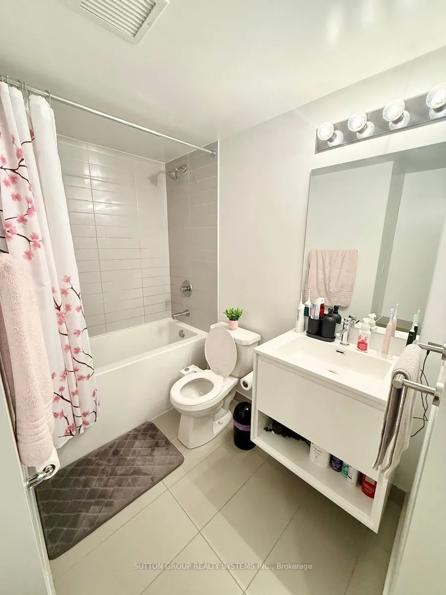 159 Wellesley Street E, #3310