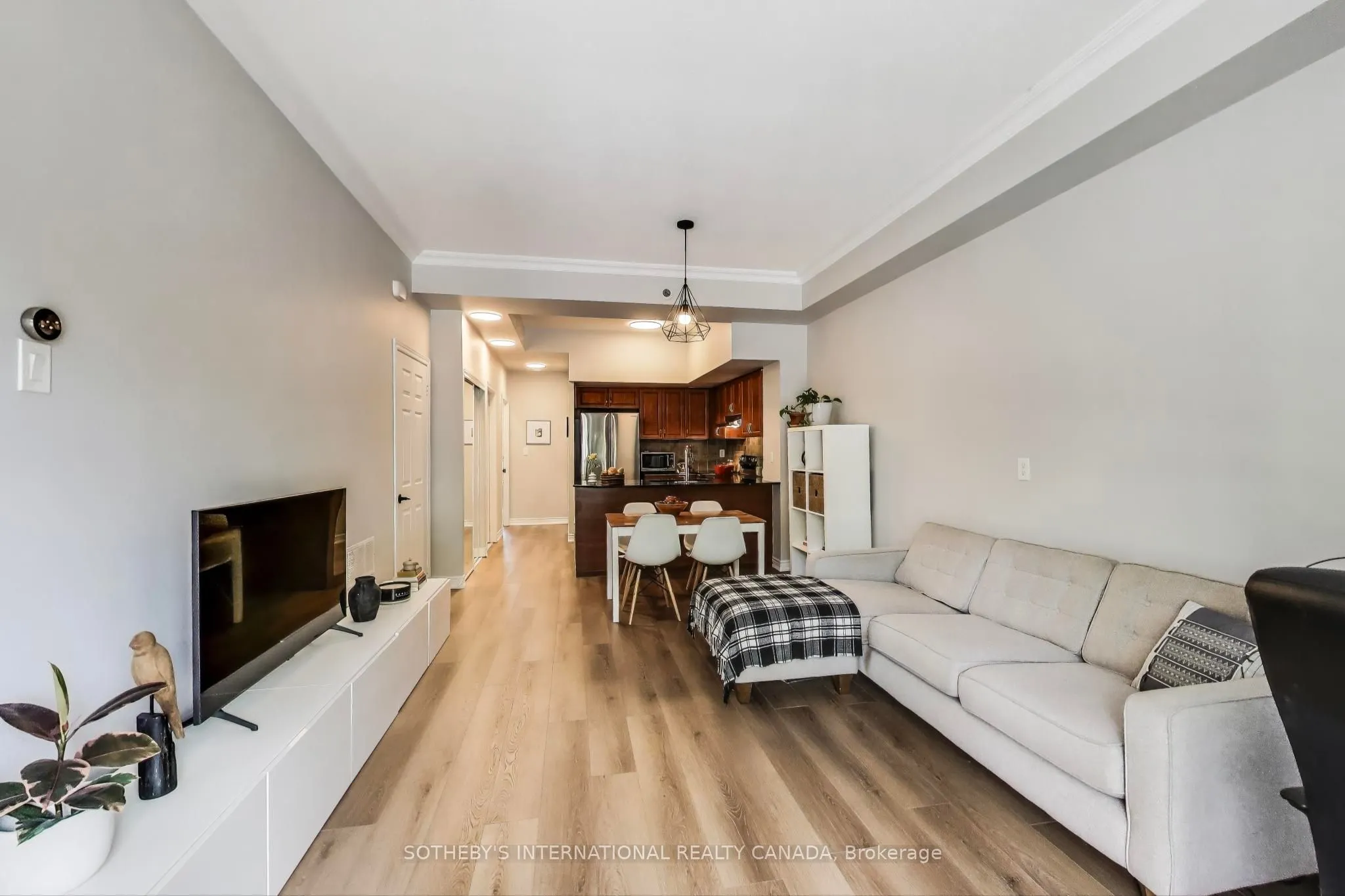 207 Wellesley Street E, #207