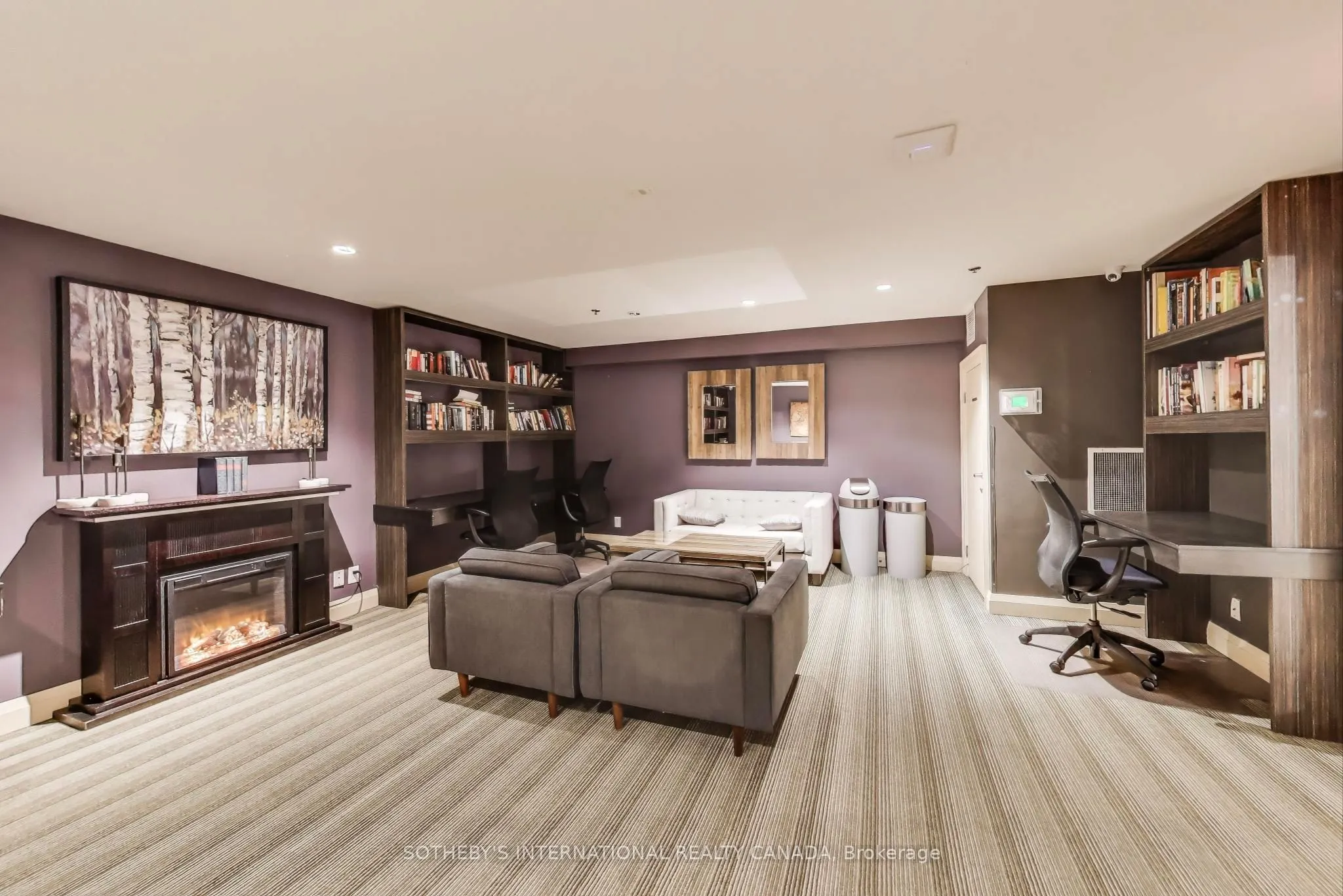 207 Wellesley Street E, #207