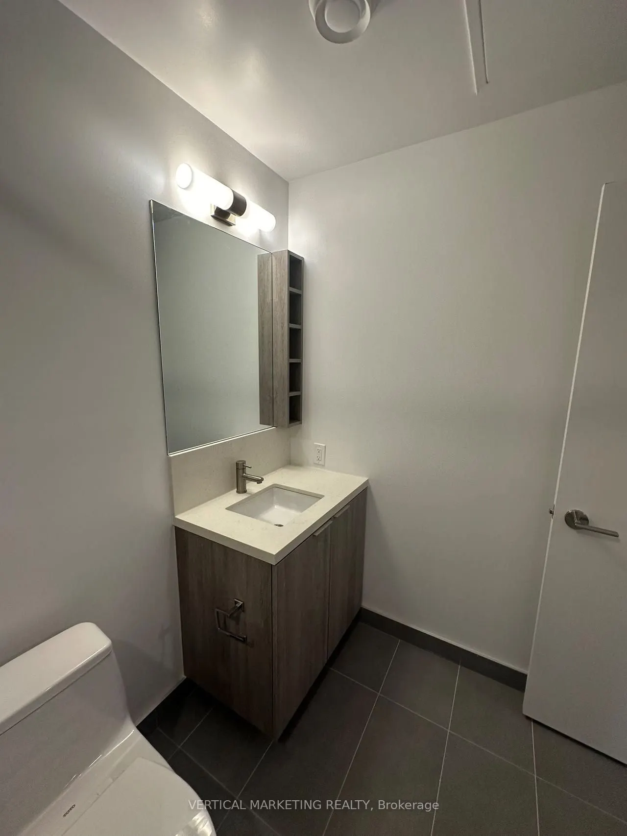 2020 Bathurst Street, #1122