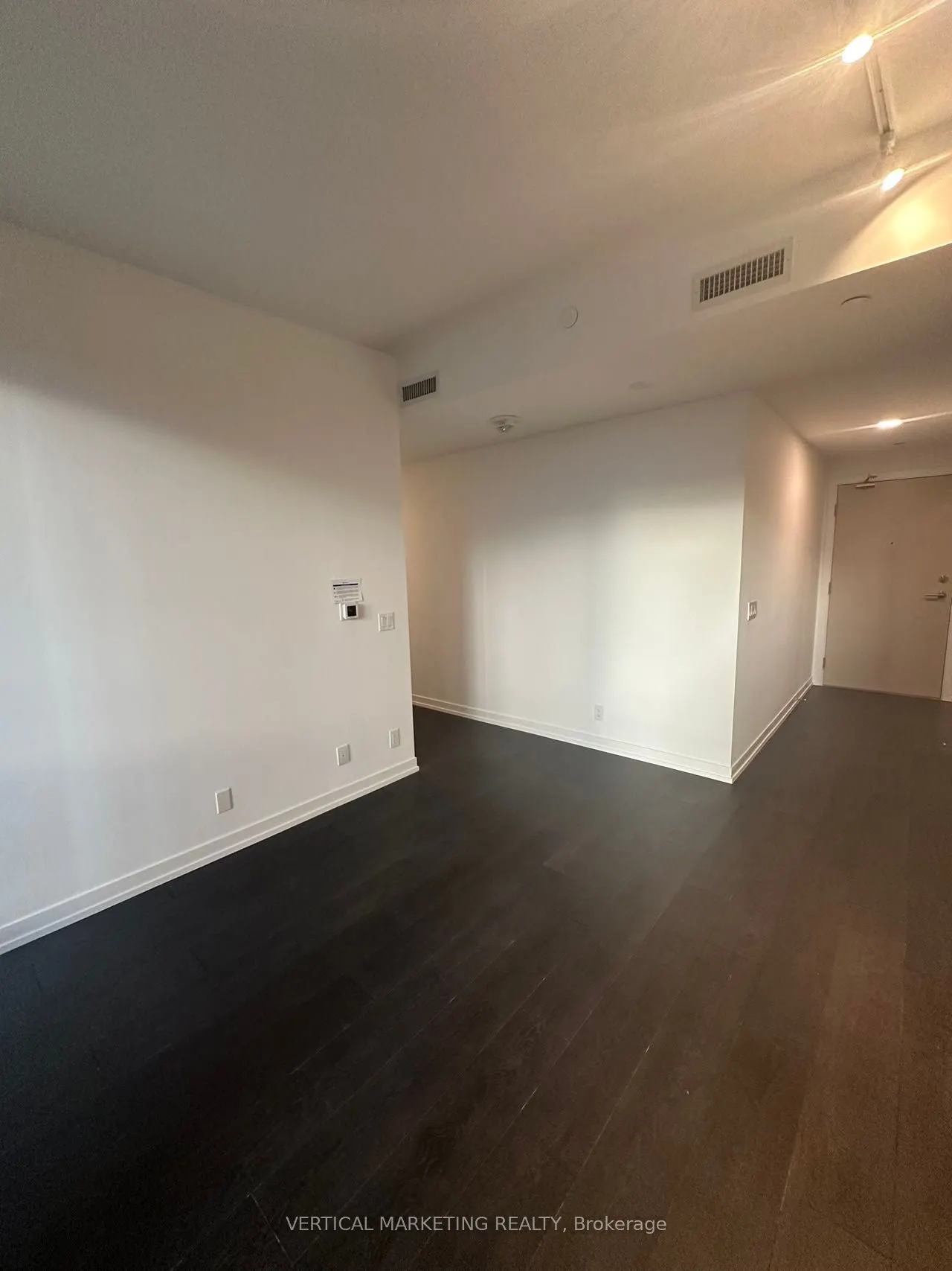 2020 Bathurst Street, #1122