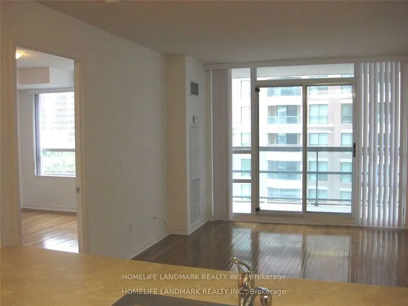 509 Beecroft Road, #917