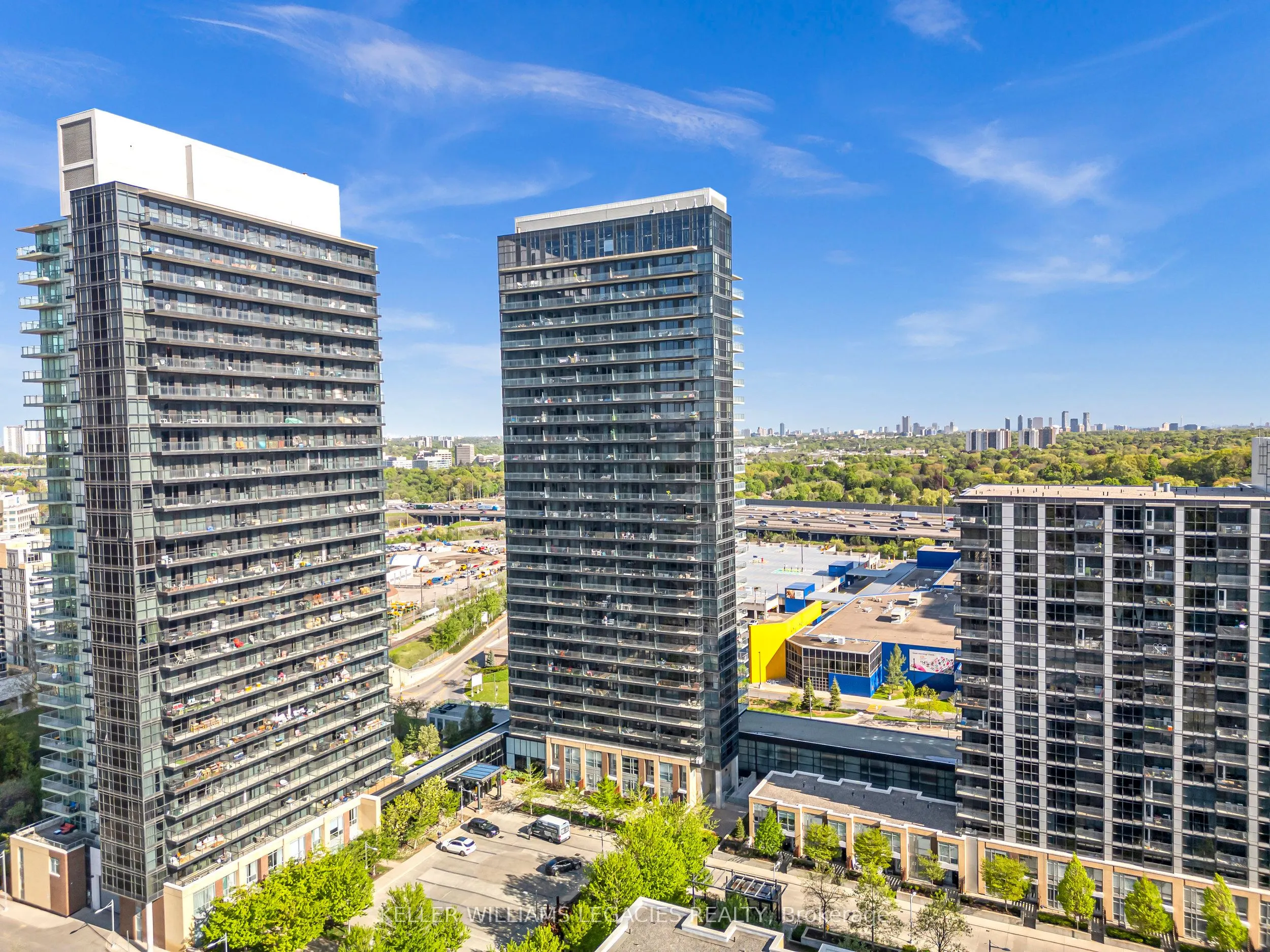 29 Singer Court, #2702