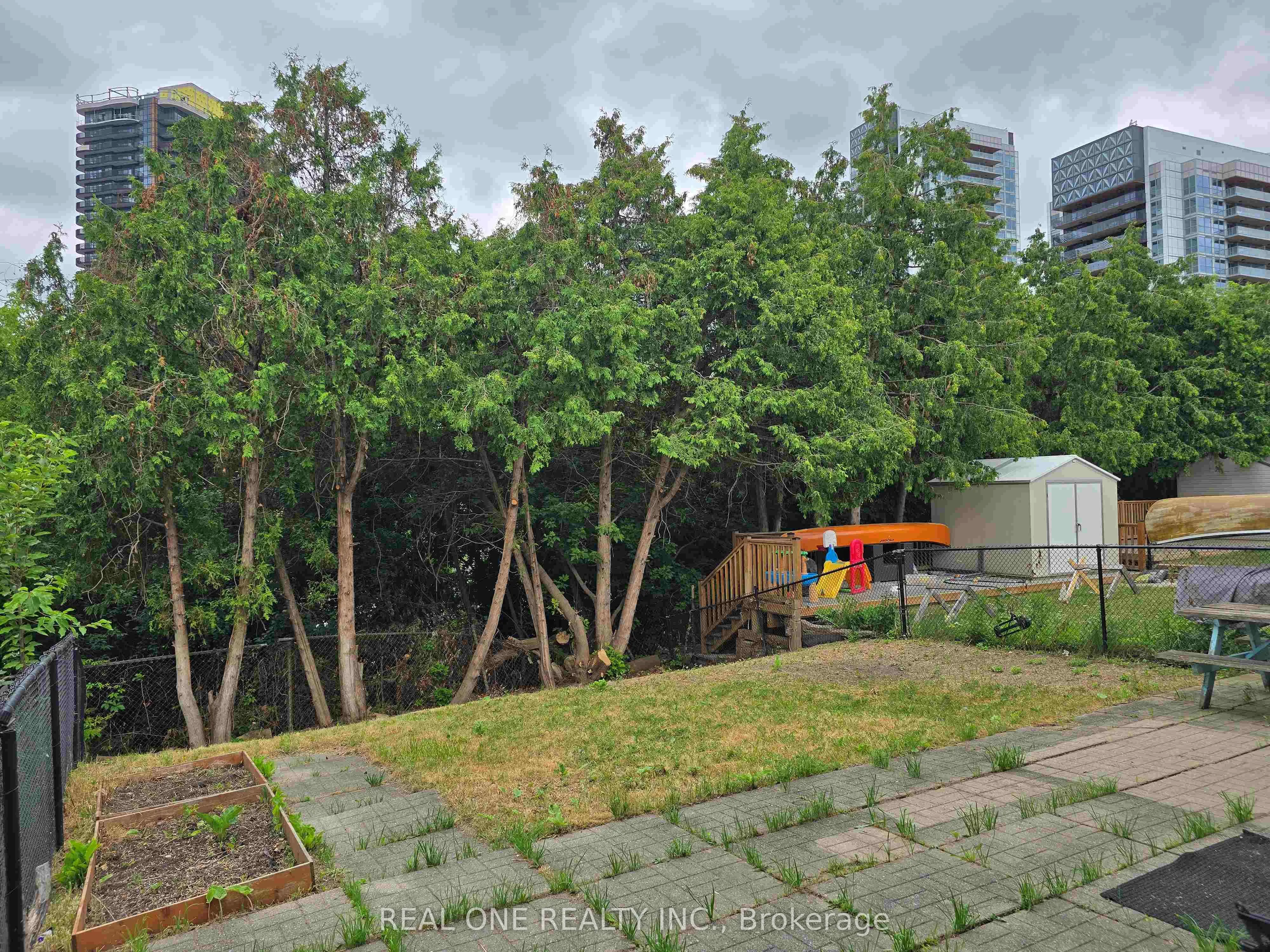 37 Bessarion Road