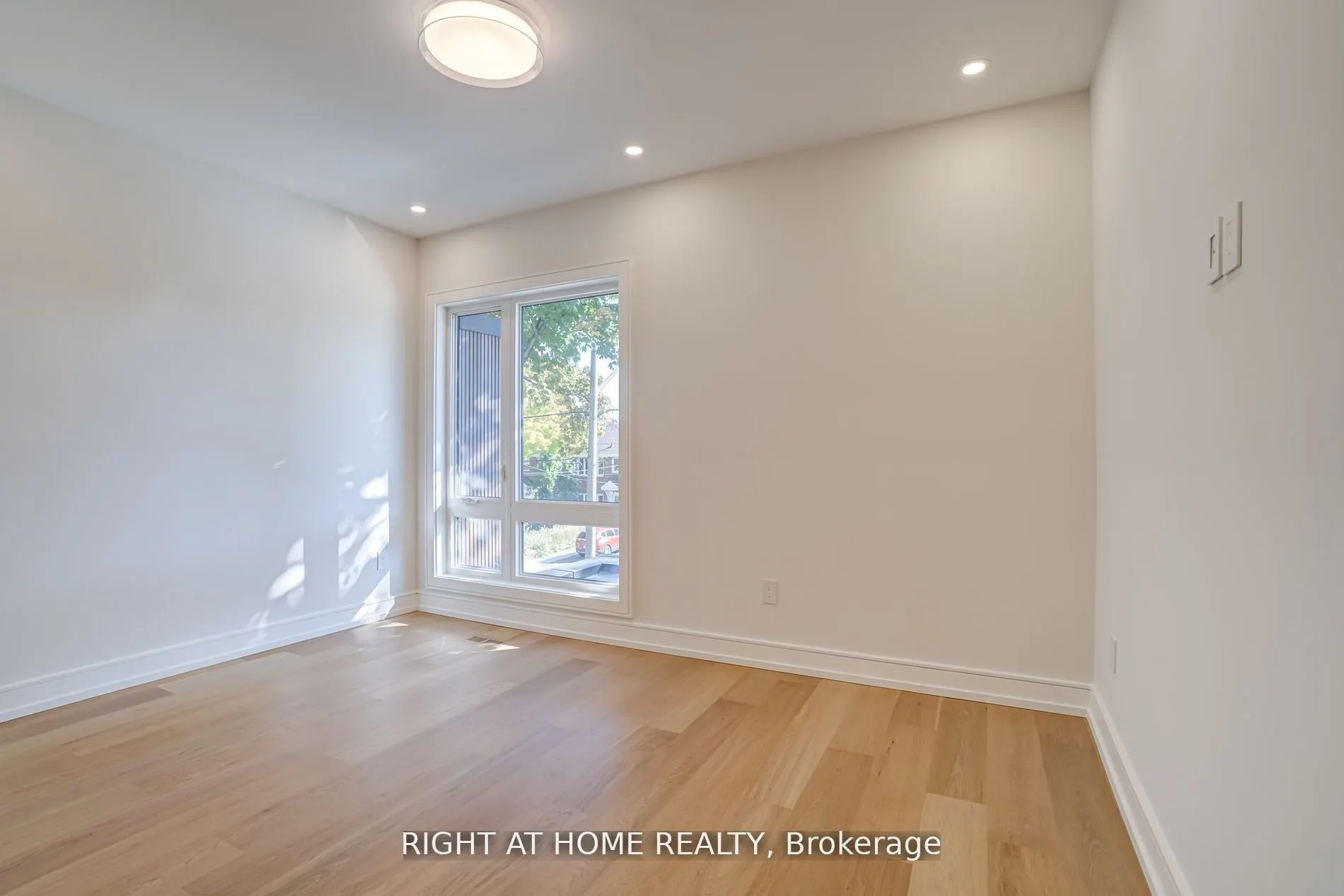 100 Glenvale Boulevard