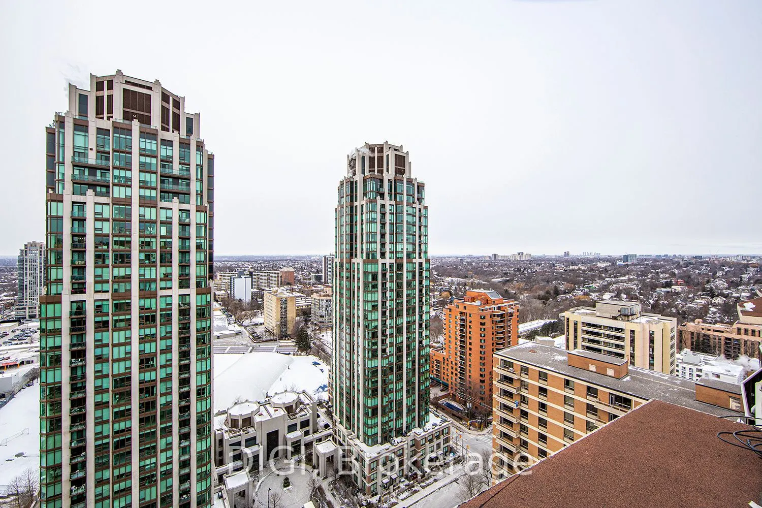 400 Walmer Road, #PH24