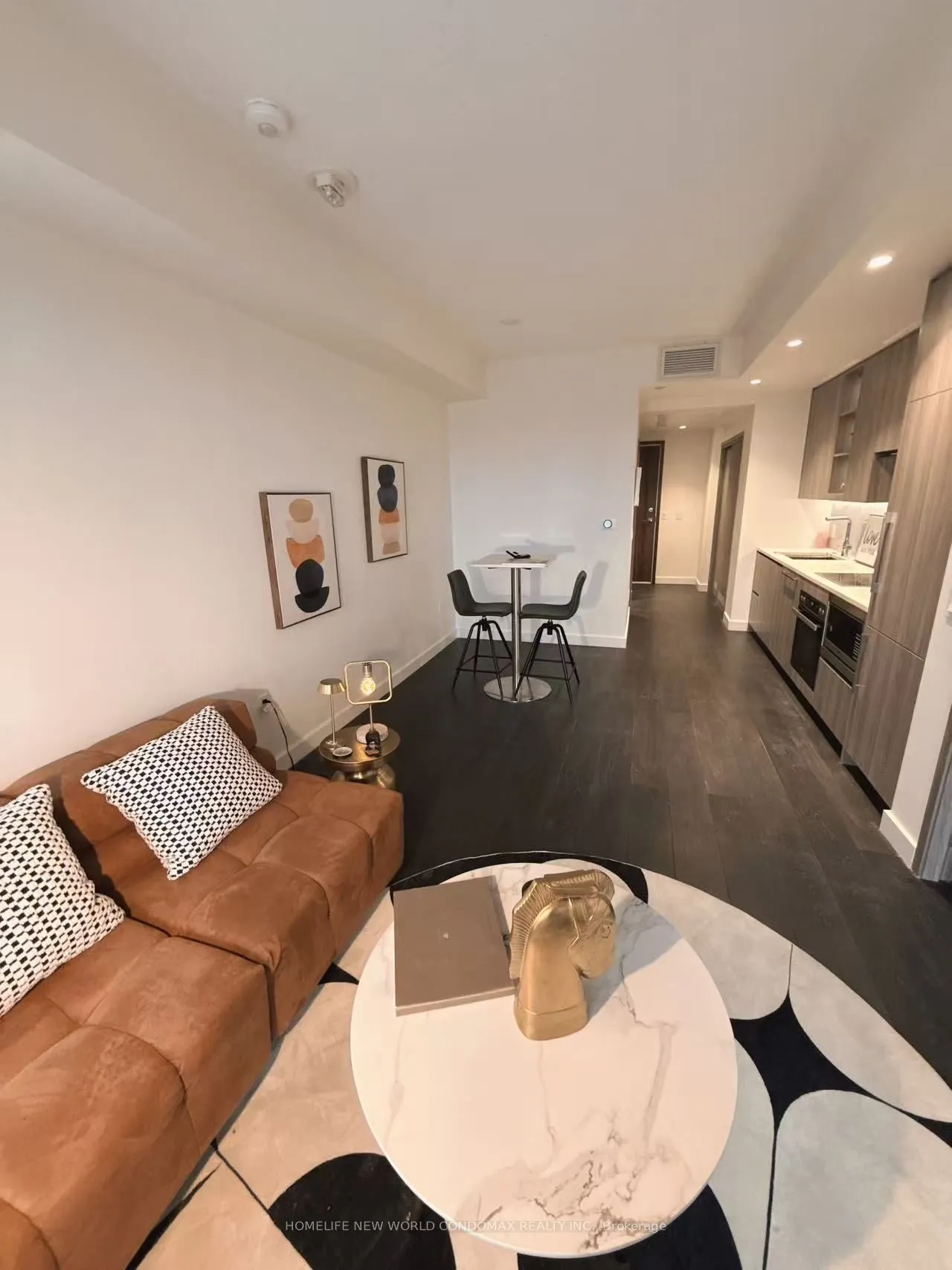 95 Mcmahon Drive, #710