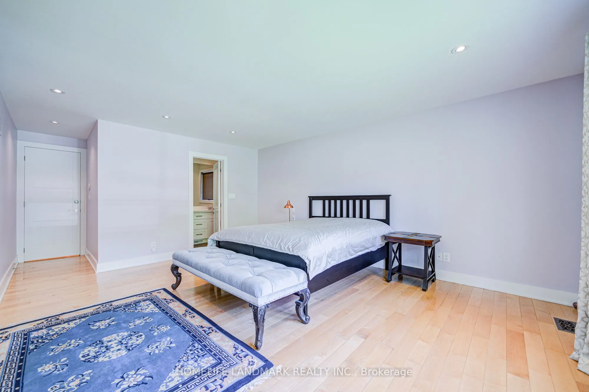 5 Sulgrave Crescent