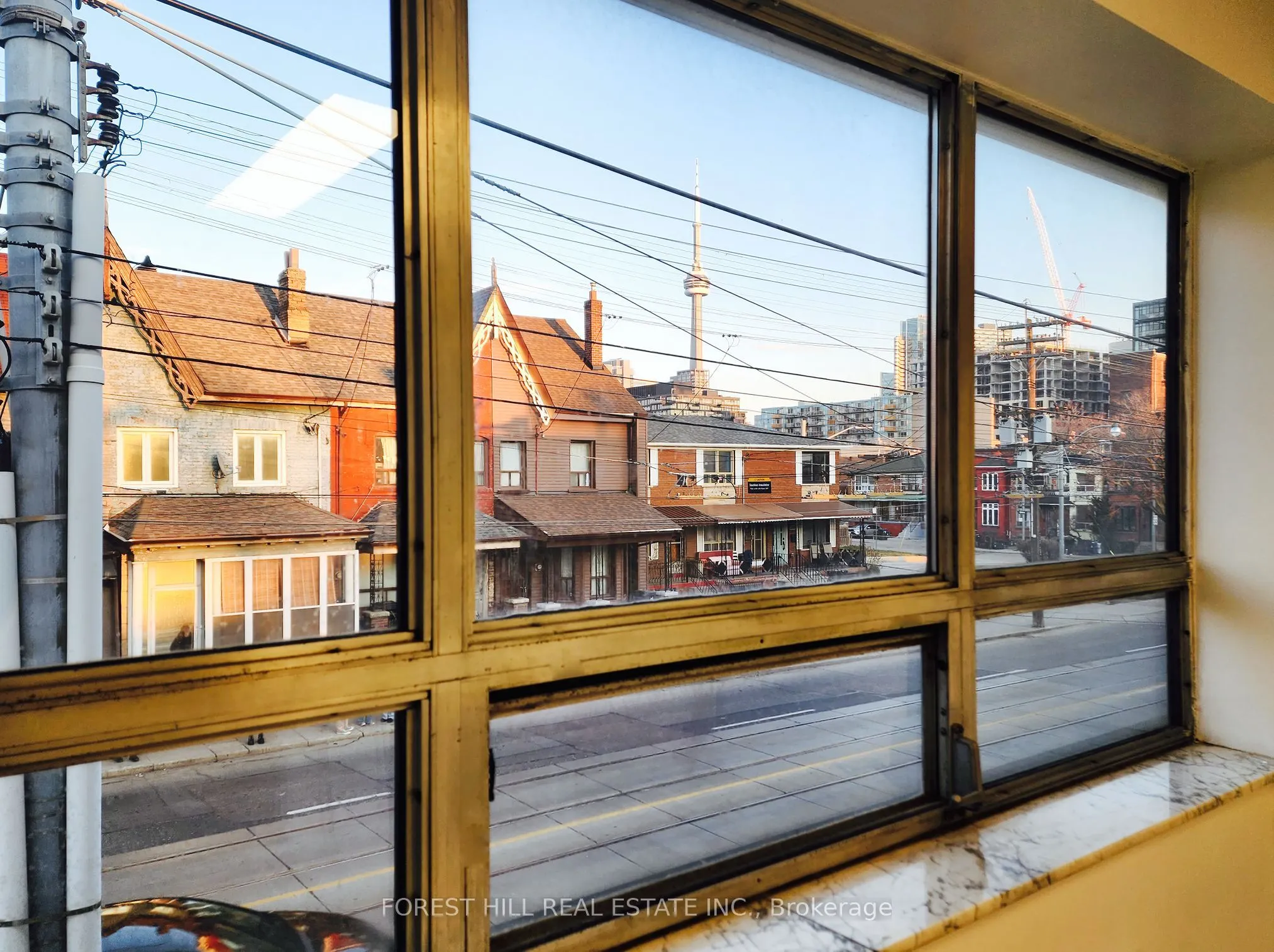 226 Bathurst Street, #250