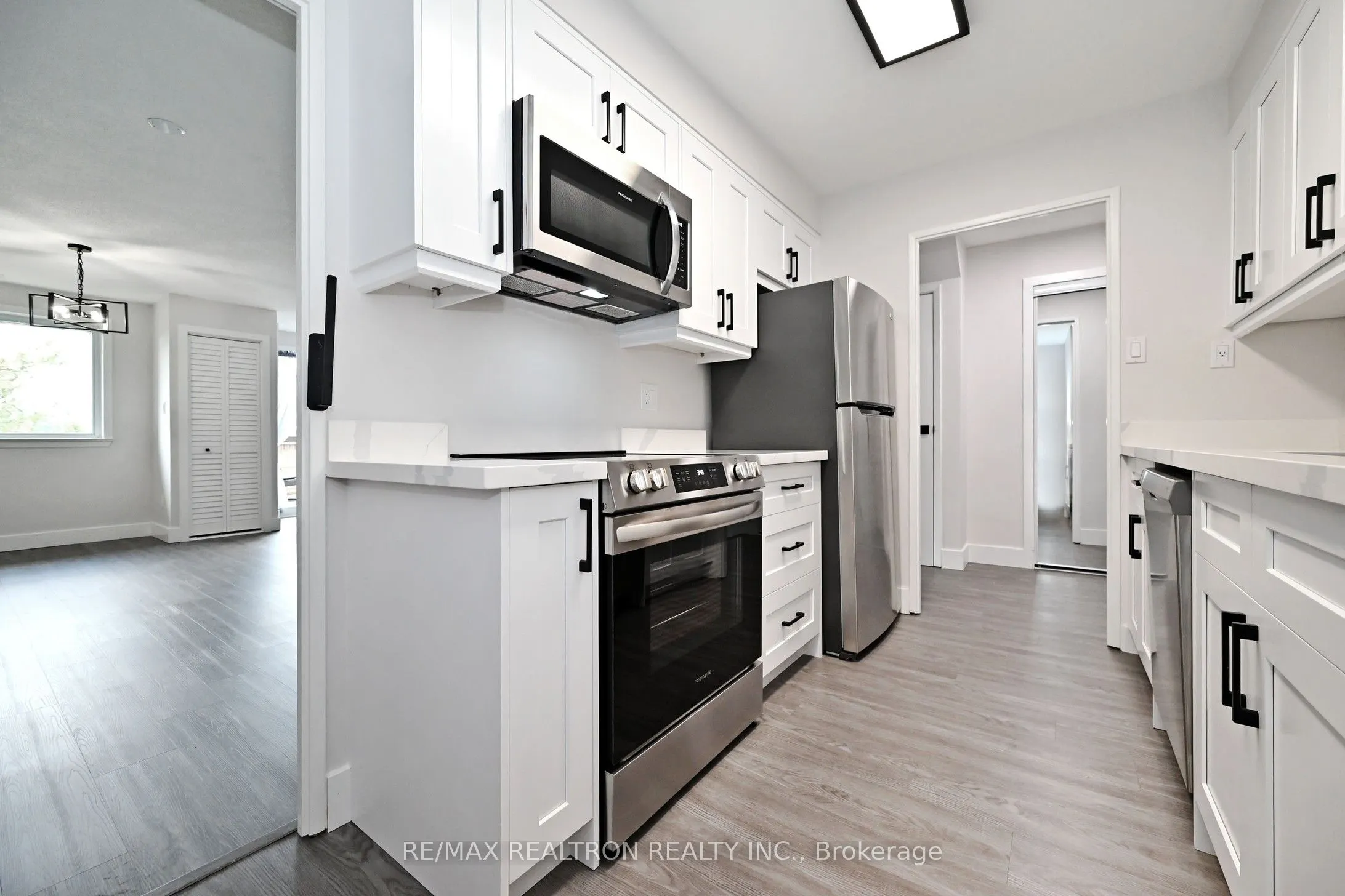 4005 Don Mills Road, #322