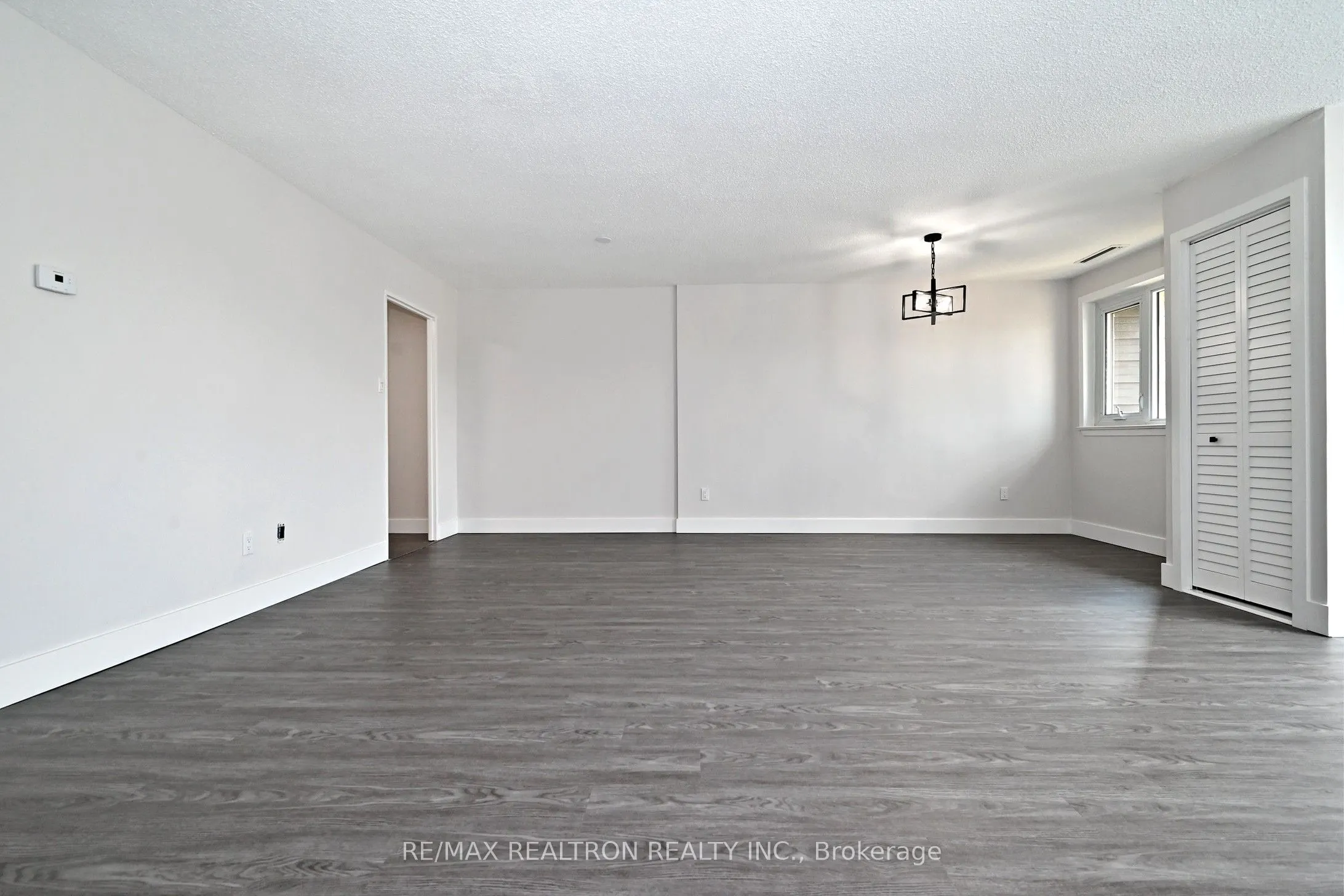 4005 Don Mills Road, #322