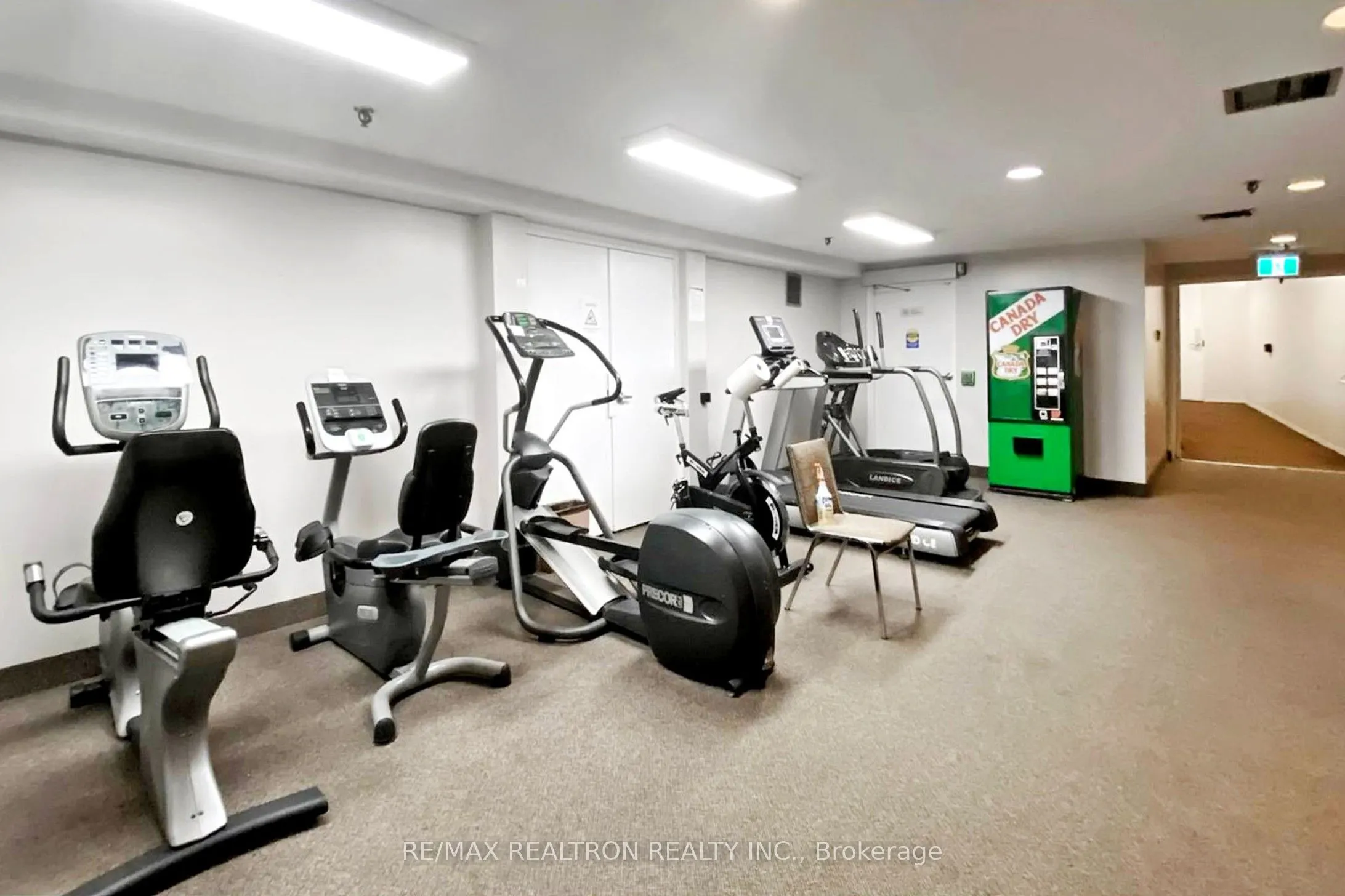 4005 Don Mills Road, #322