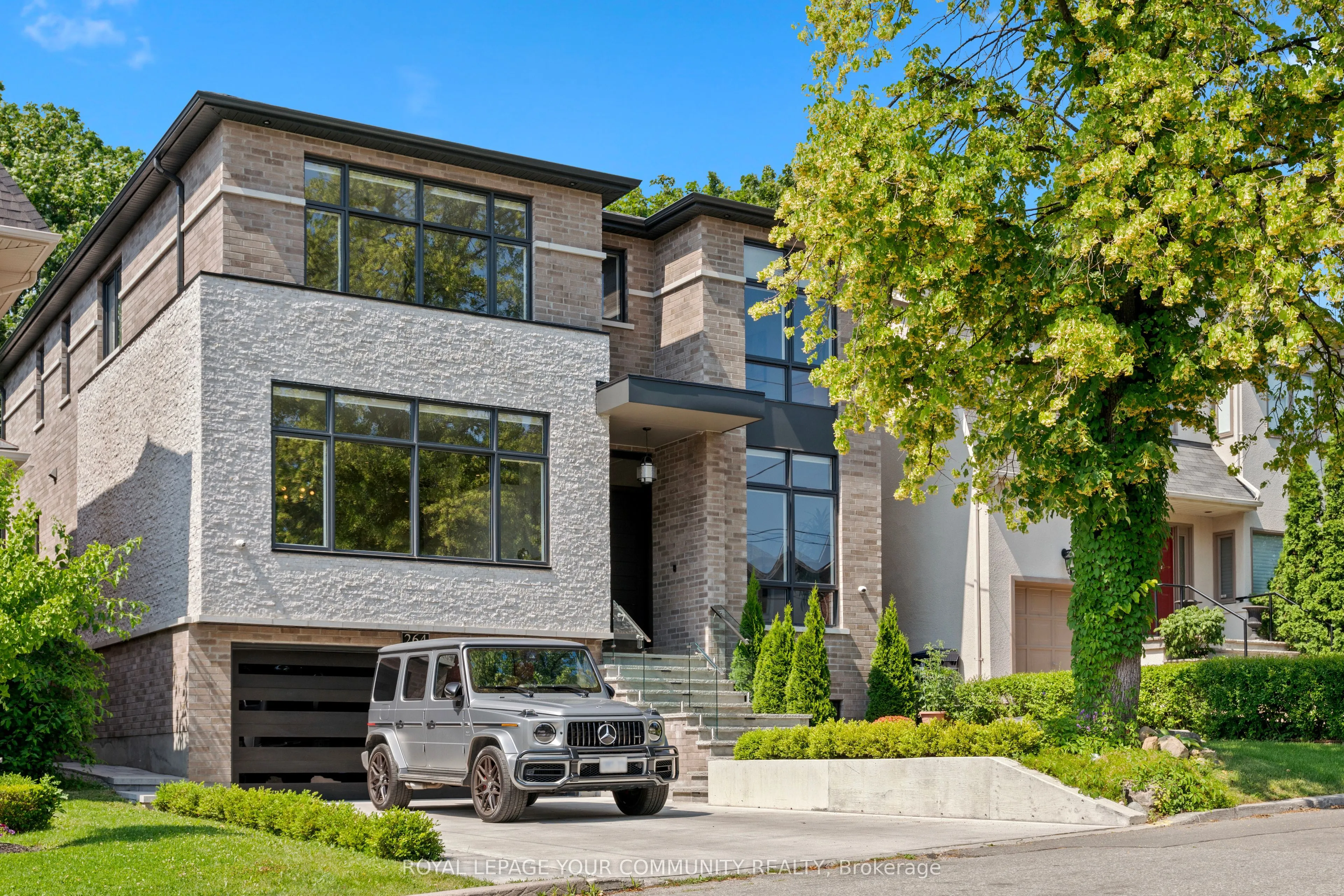 264 Joicey Boulevard