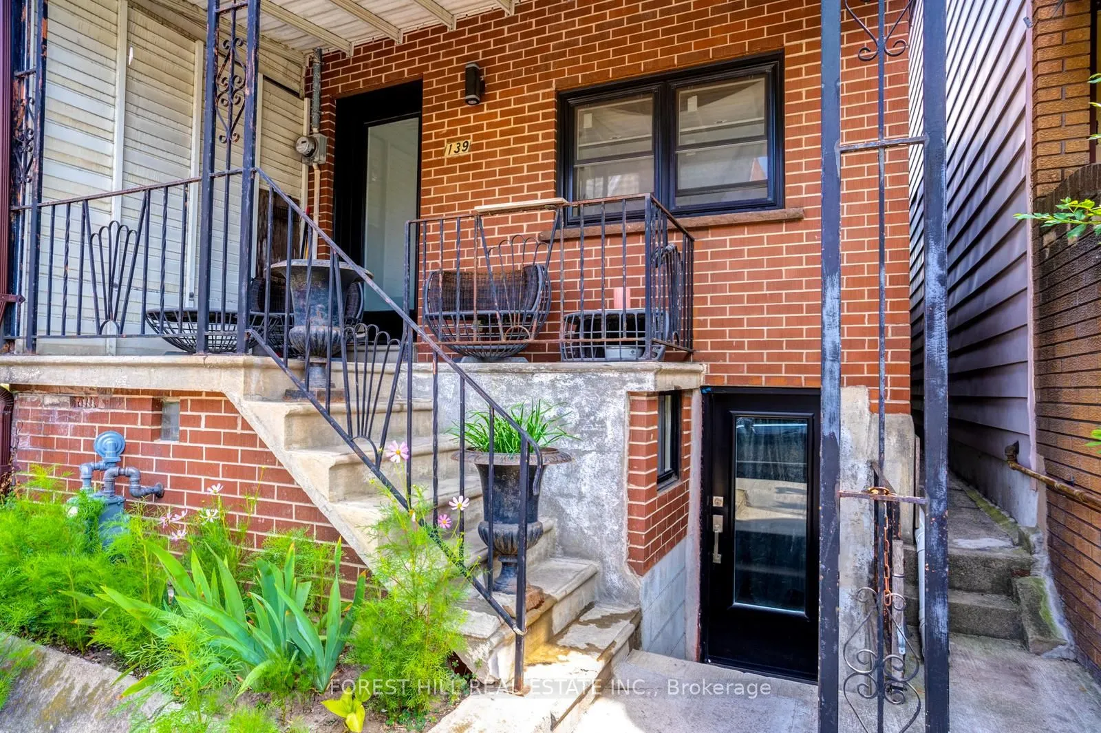 139 Christie Street