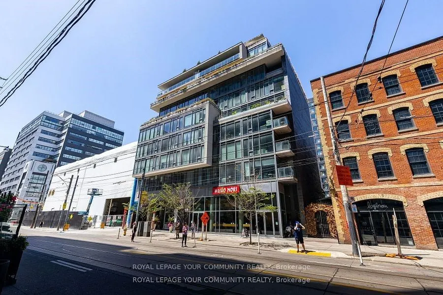 650 King Street W, #211