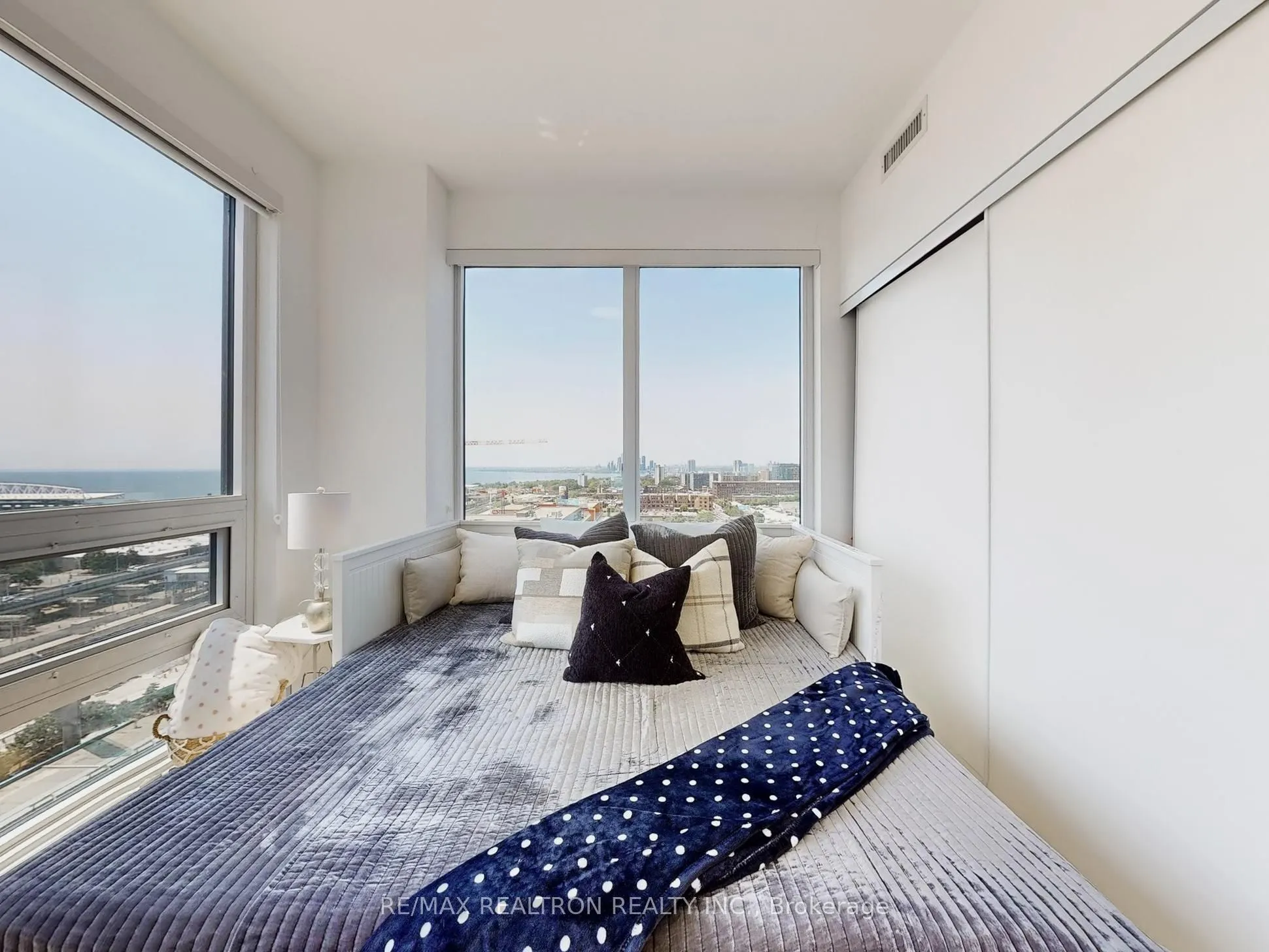 135 East Liberty Street, #1603