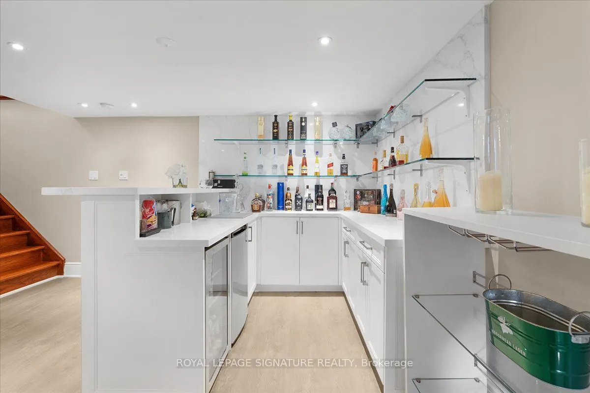 1 Marshfield Court