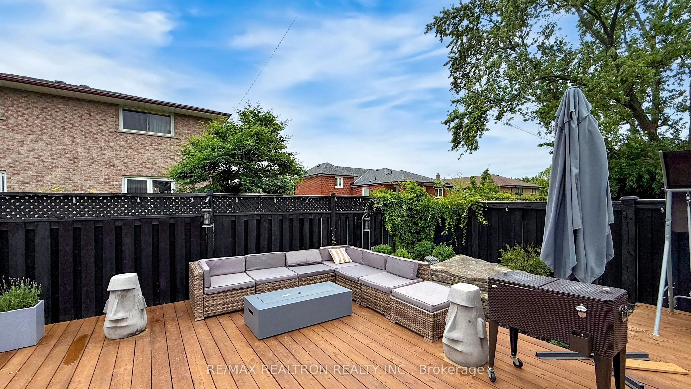 253 Searle Avenue