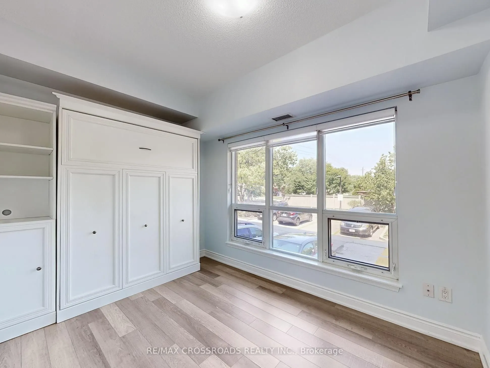 760 Sheppard Avenue W, #103