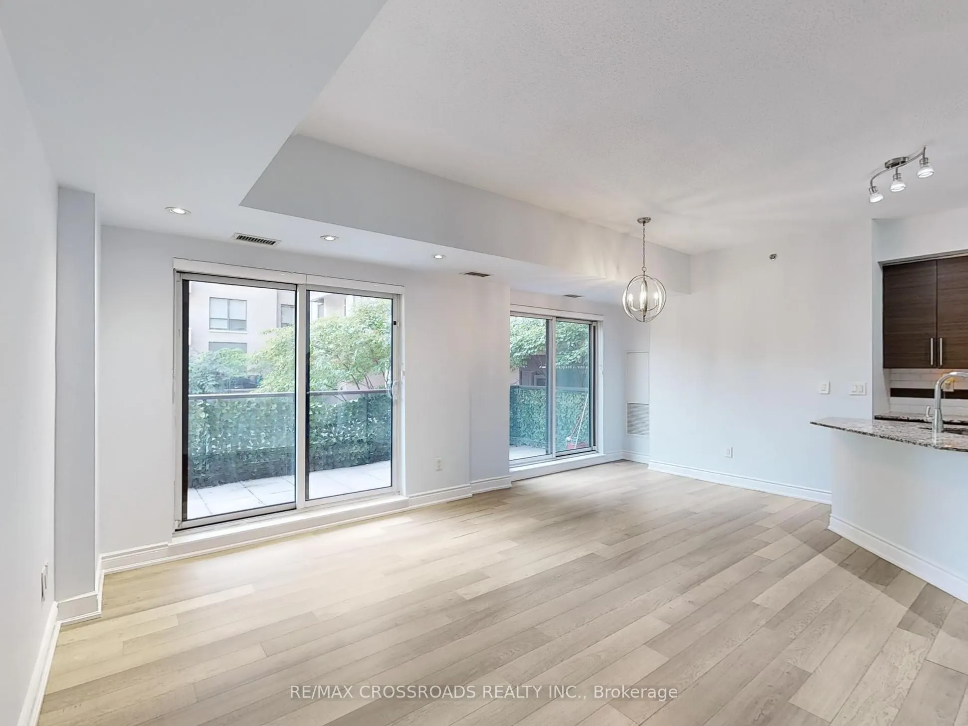 760 Sheppard Avenue W, #103