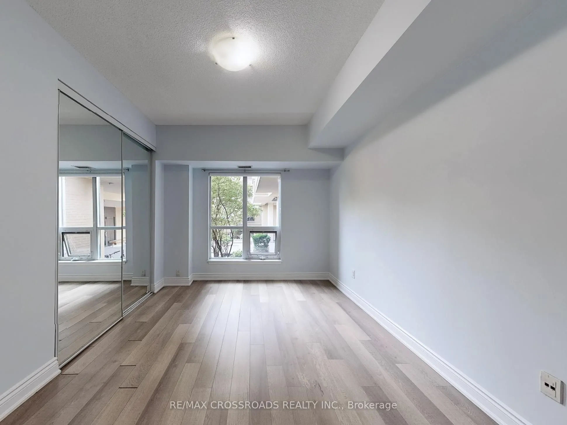 760 Sheppard Avenue W, #103