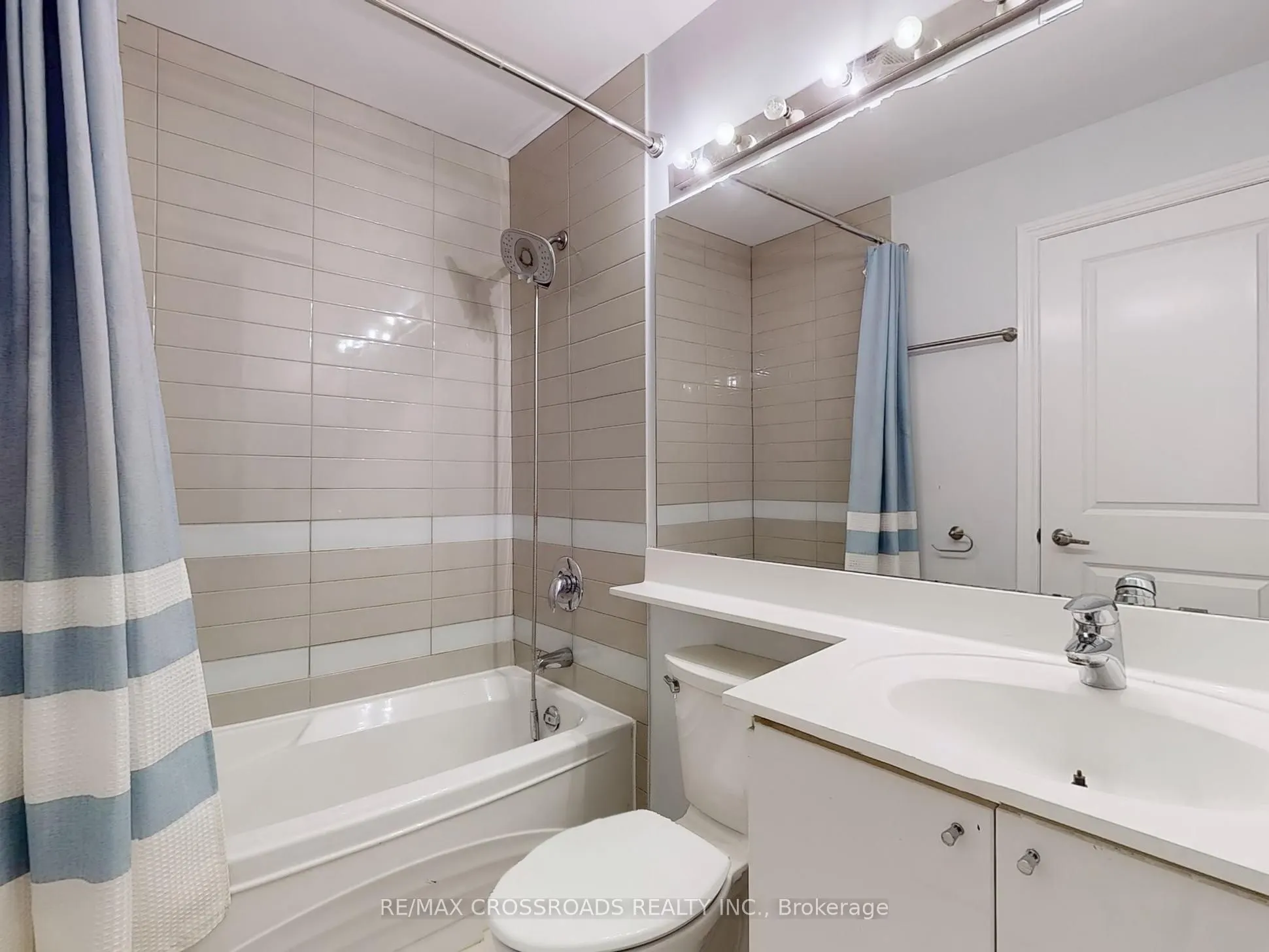 760 Sheppard Avenue W, #103