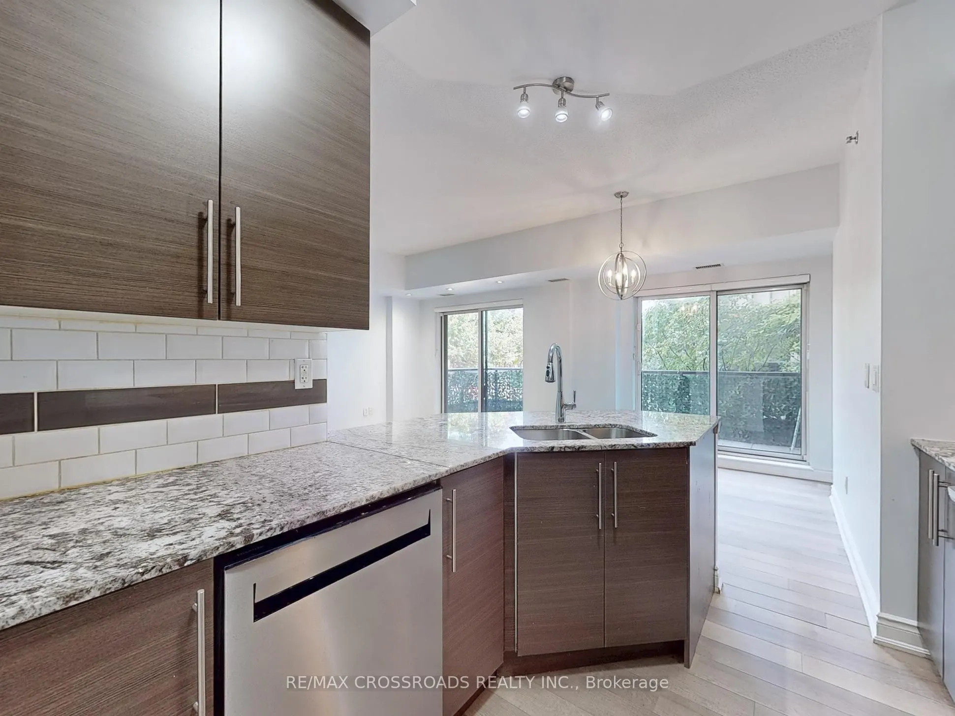 760 Sheppard Avenue W, #103