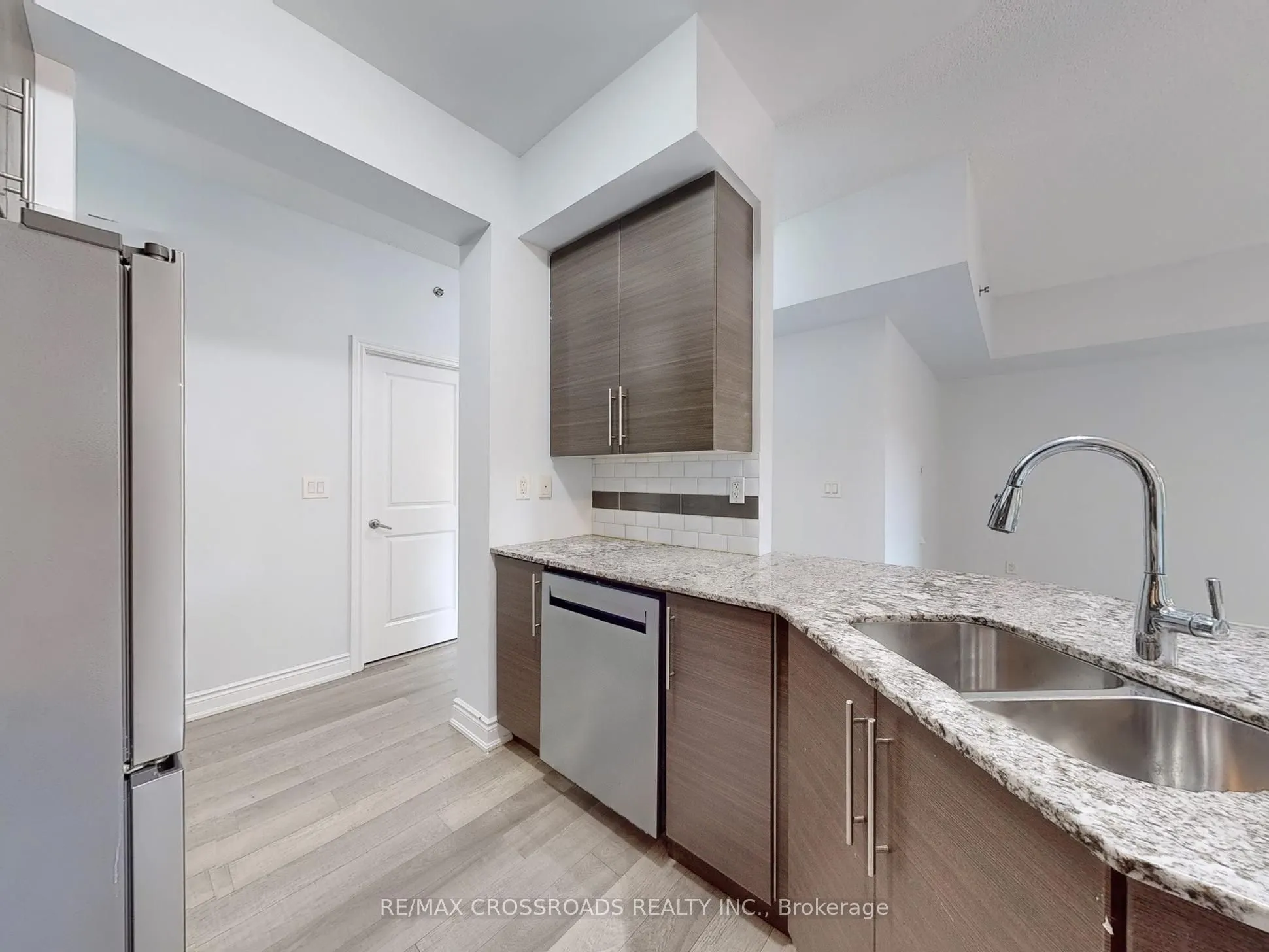760 Sheppard Avenue W, #103