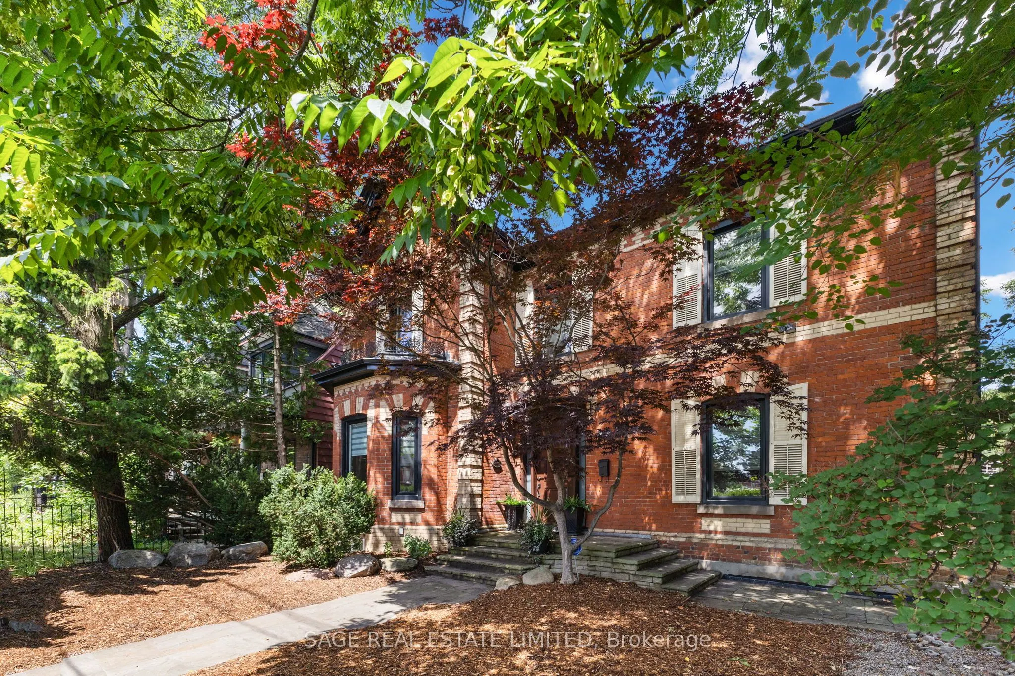 14 Halton Street