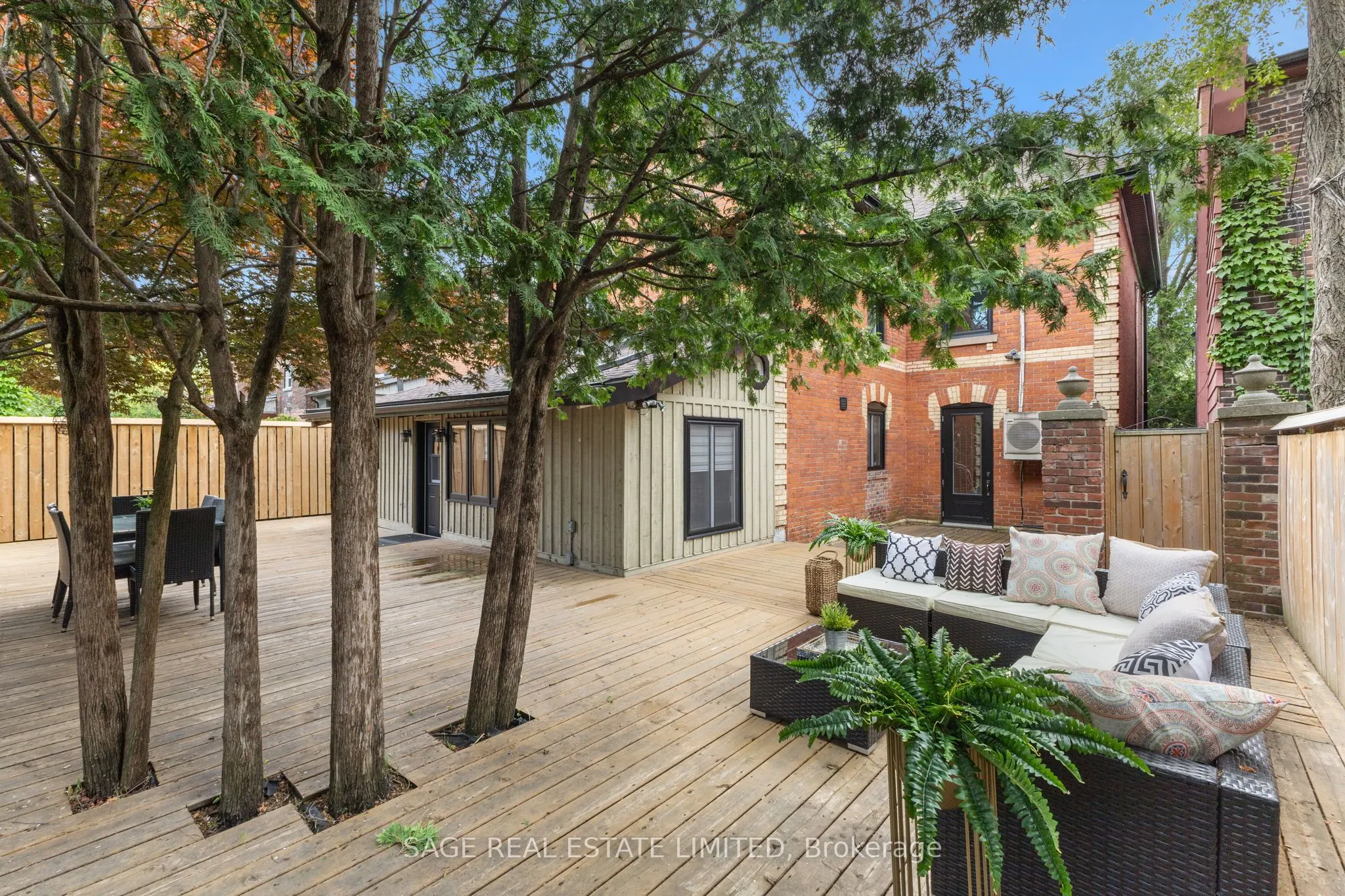 14 Halton Street