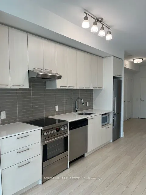 310 Tweedsmuir Avenue, #1701